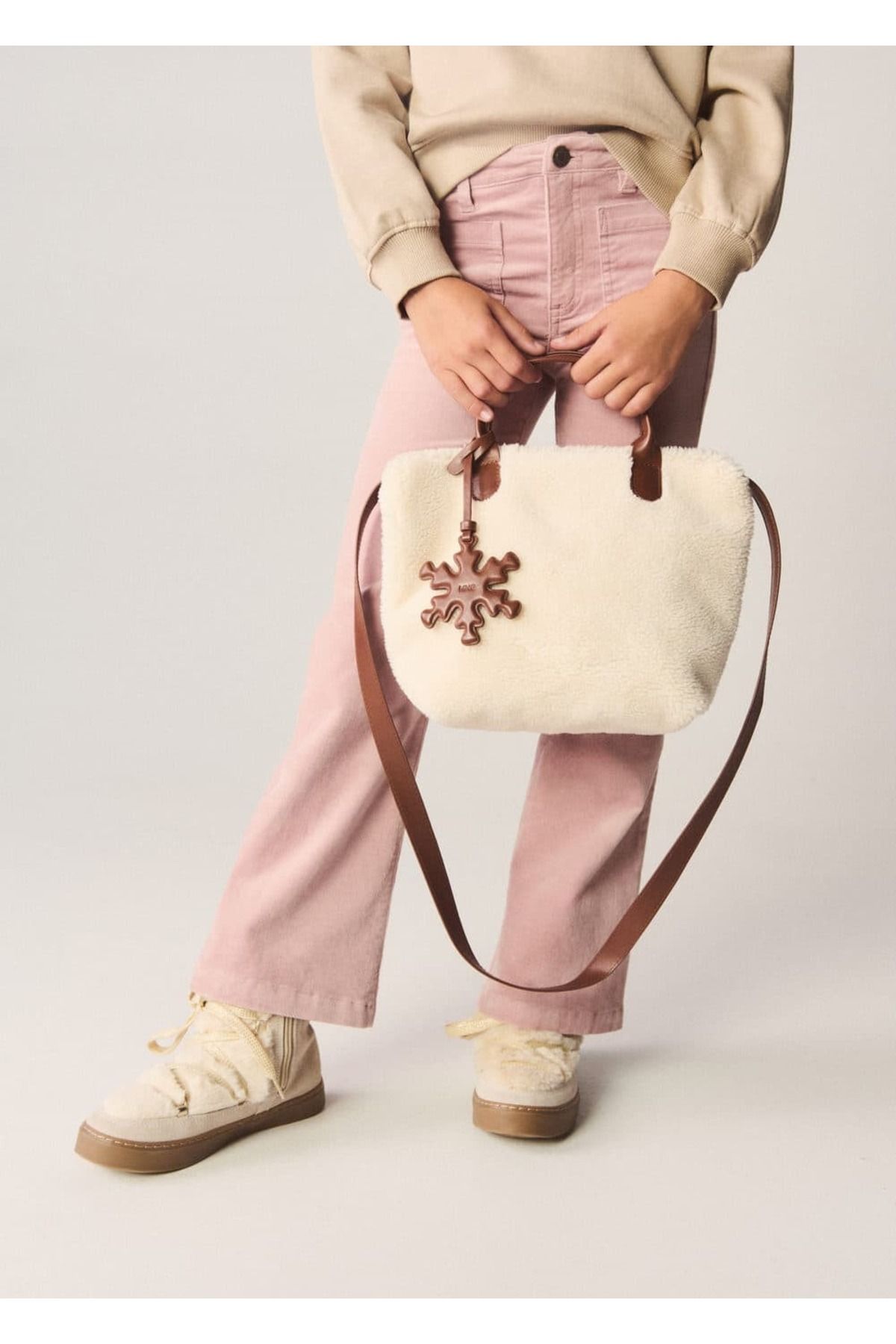 MANGO Kids-Torba ze skóry łączonej z wyglądem futra 5