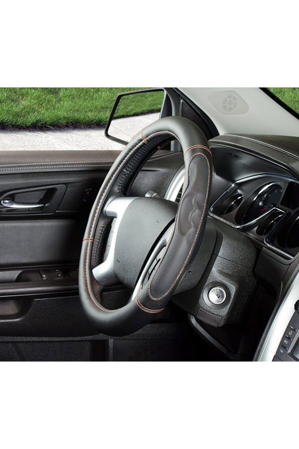 Custom Accessories-EZ Stretch Custom Grip Steering Wheel Cover 38453 1