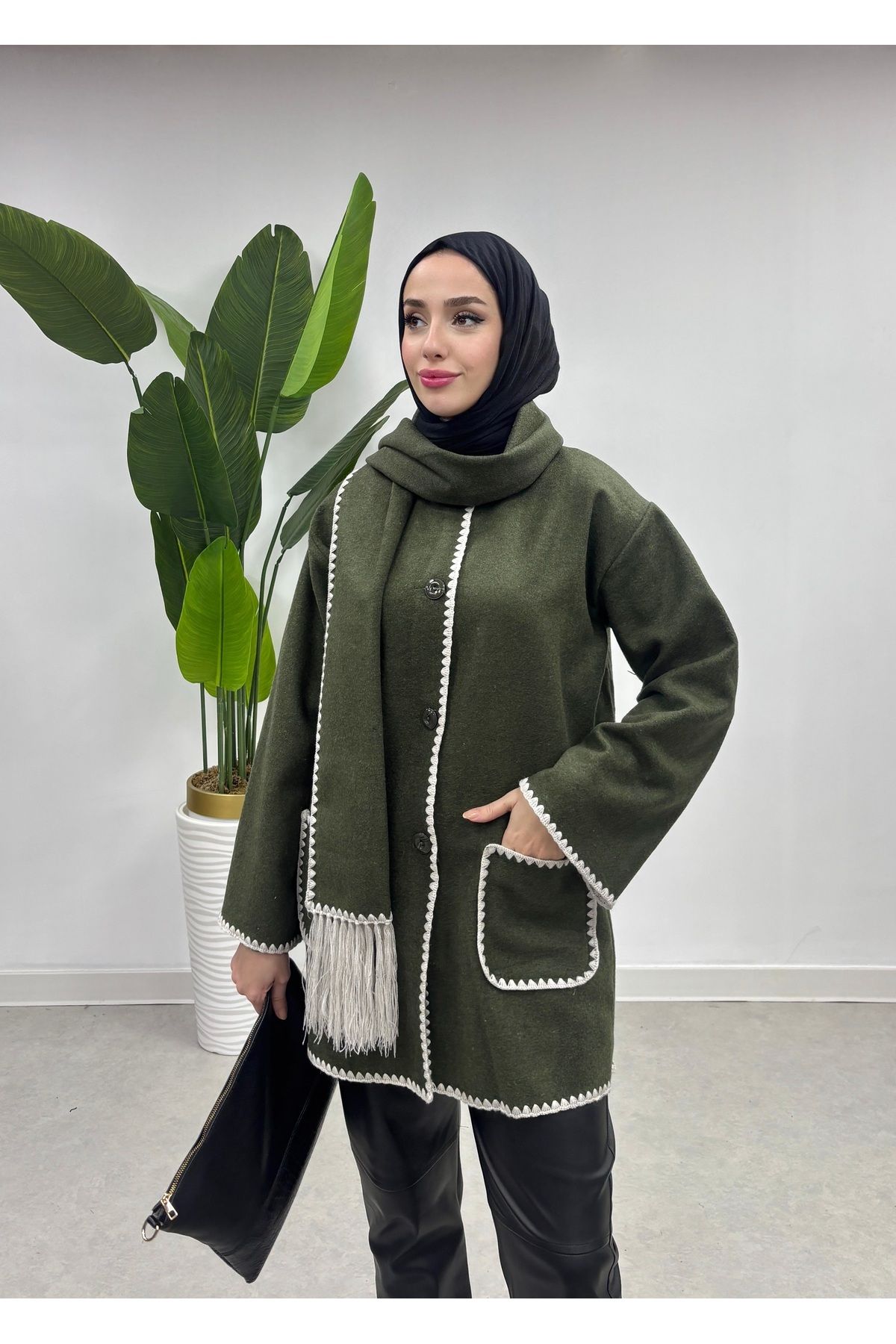 hacer ayaydın-Bucket Fabric Embroidered Jacket with Scarf 1