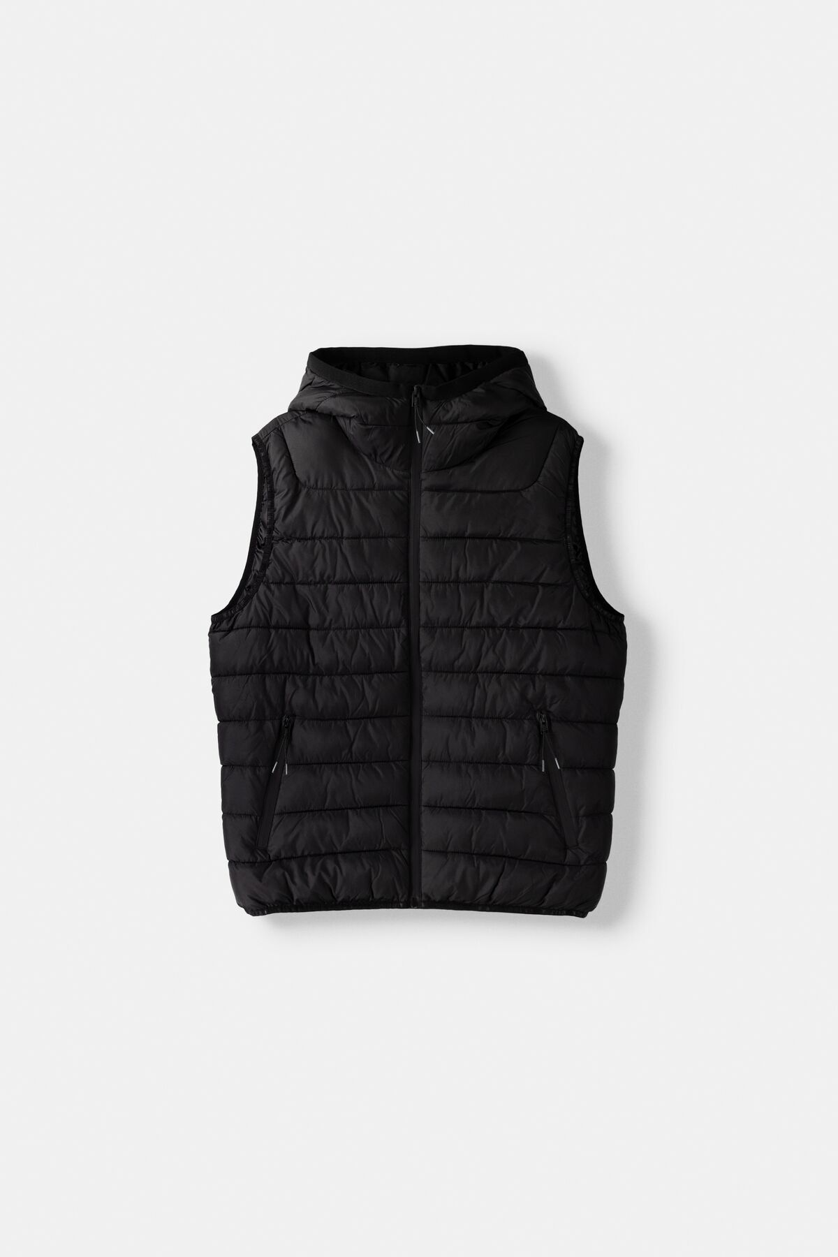 Bershka-Lightweight puffer gilet with hood 2