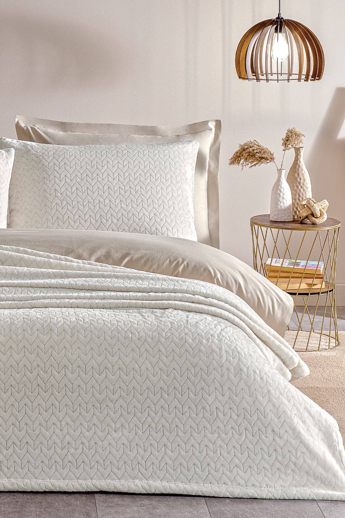 Puffy-Lines Double Bedspread Set - Champagne 2
