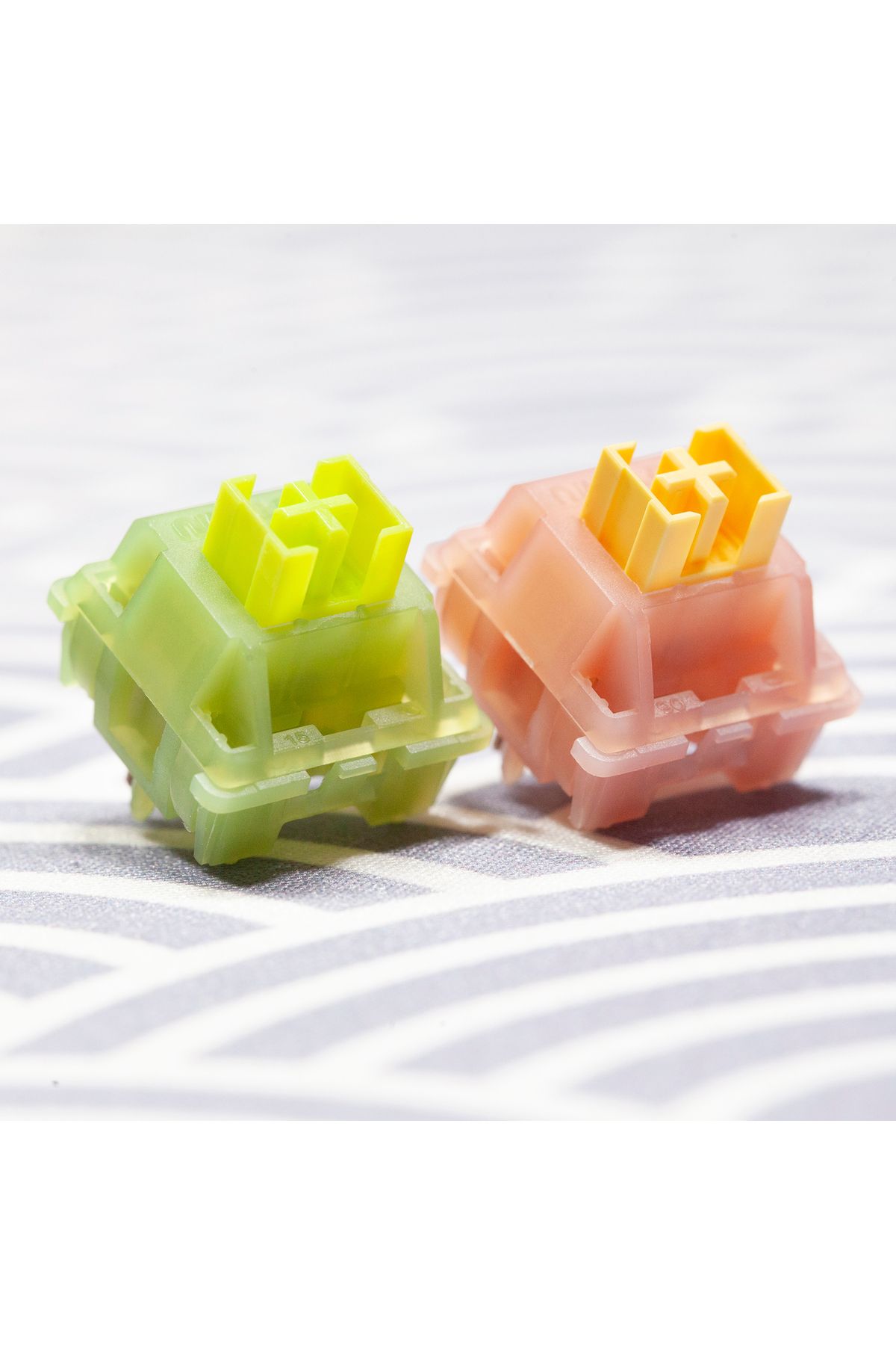KPrepublic-Outemu Silent Peach V3 Switch Silent Lemon V3 Switch Linear Tactile Lime for Mechanical Keyboard ... 2