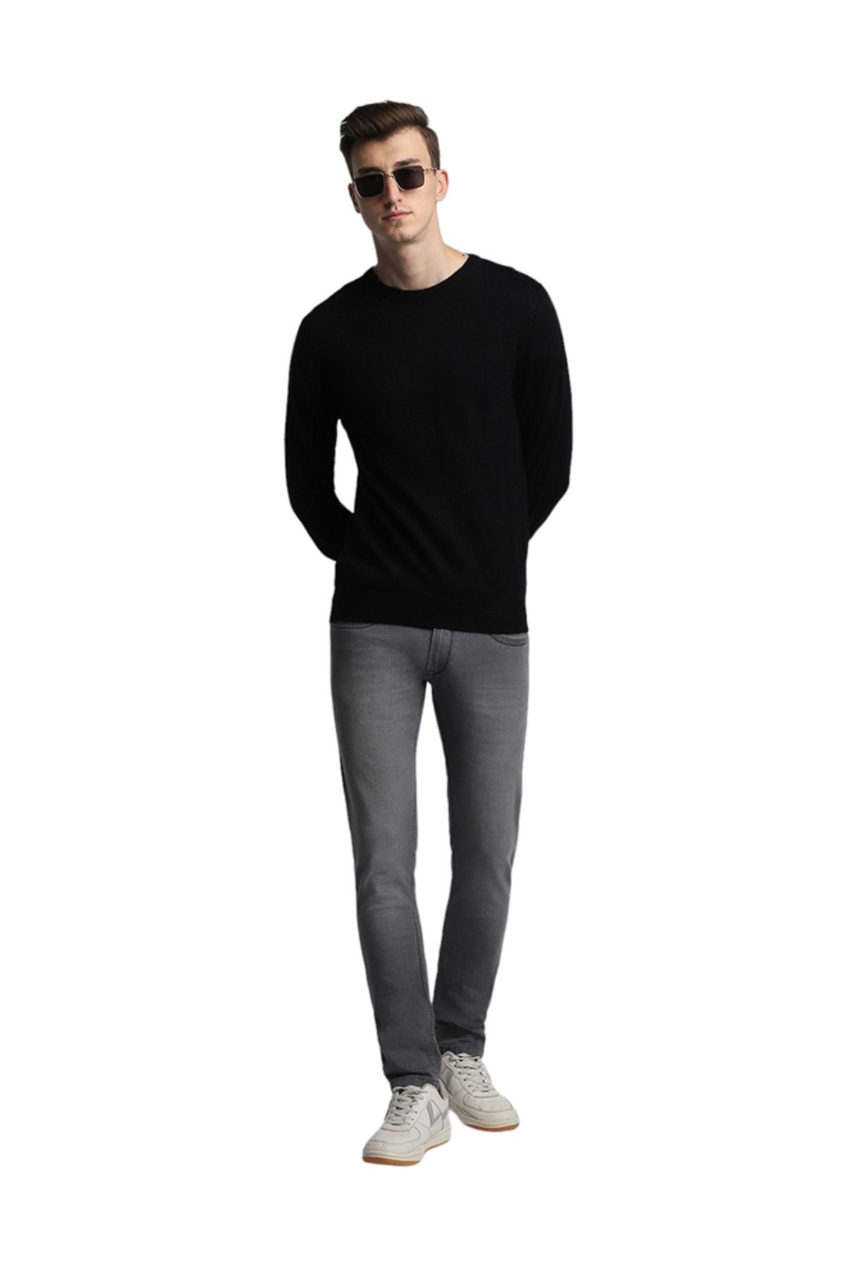 Dennis Lingo By Styli-Round Neck Slim Fit Sweater 1