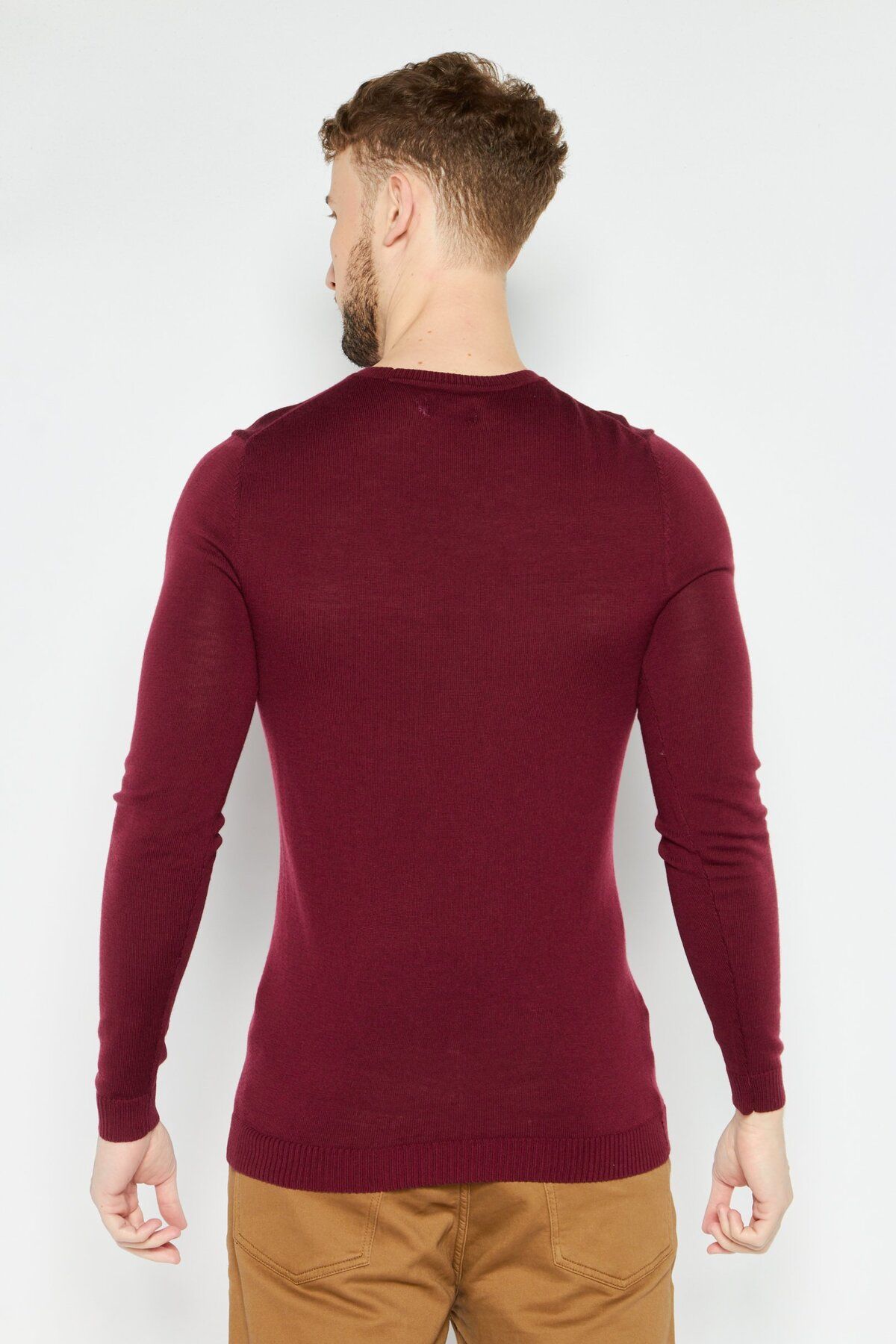 Asos Design-Men Crew Neck Long Sleeve Solid Sweater, Burgundy 4