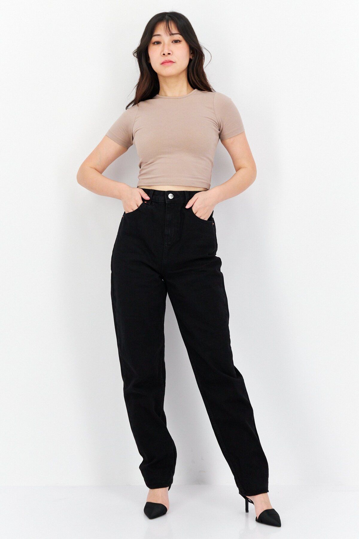 Asos Design-Women Regular Fit Plain Tapered Jeans, Black 3