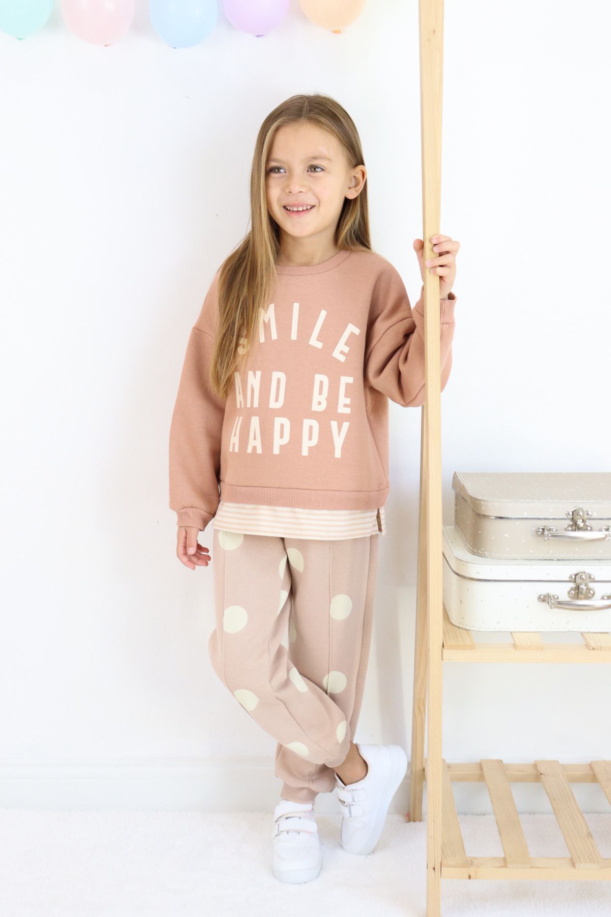 Harika KIDS-Girl's Smile and Happy Printed Thick Tracksuit Set 7