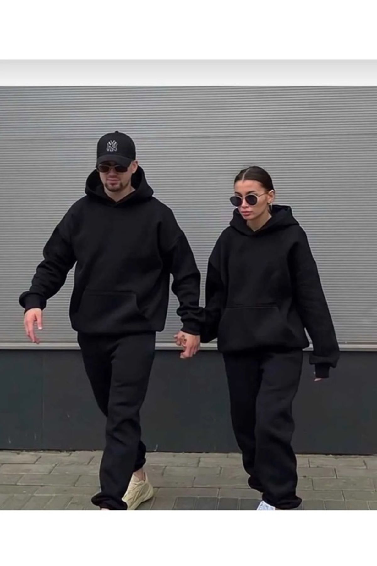 EXPECTED Set De Trening Negru Unisex Cu Cuplu Îndrăgostit Prieteni - Glugă, Șardon - 2 Seturi Unisex - XL