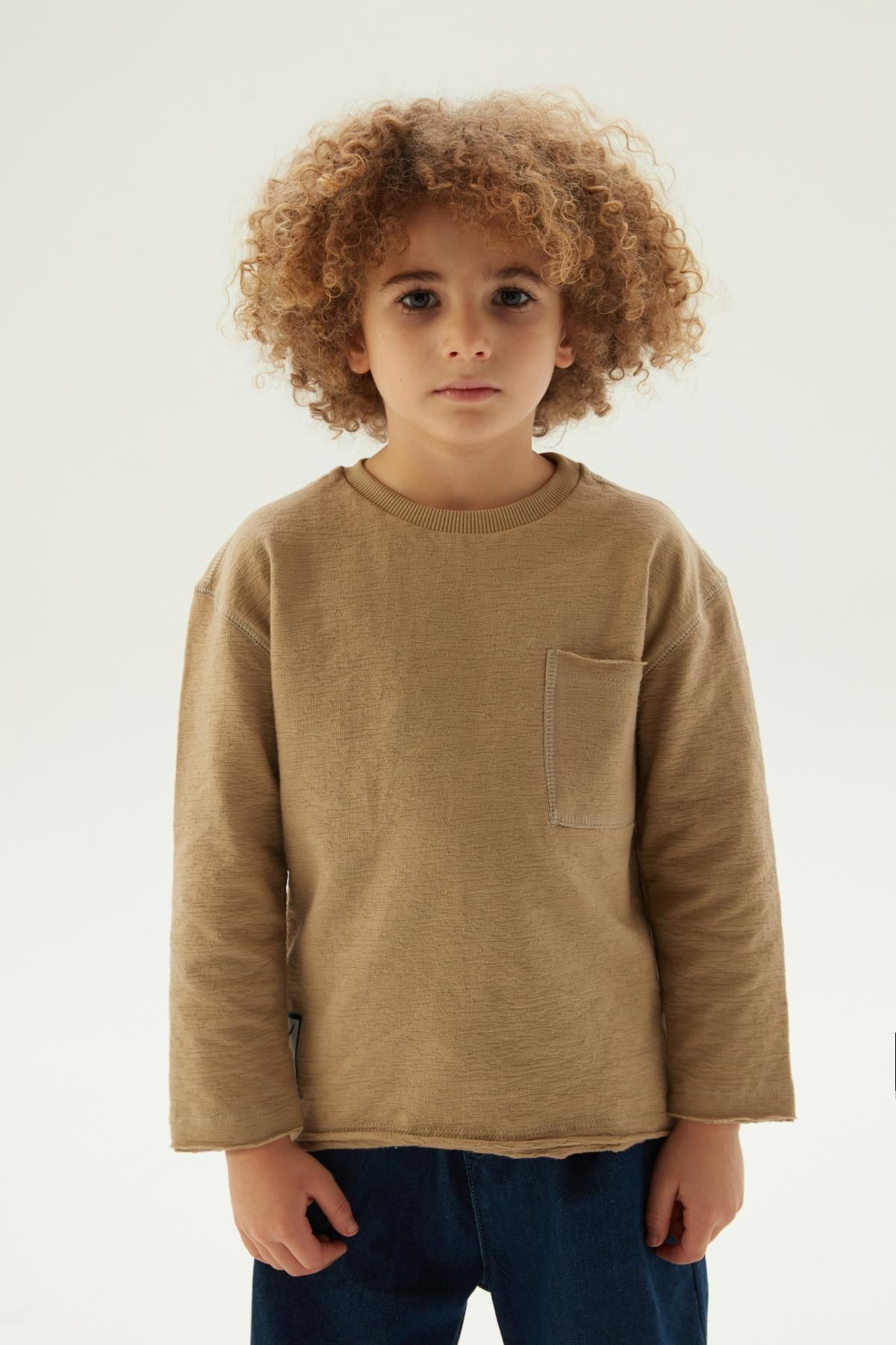 Nebbati-BG Store – Sweatshirt „Boy“ in Beige 2