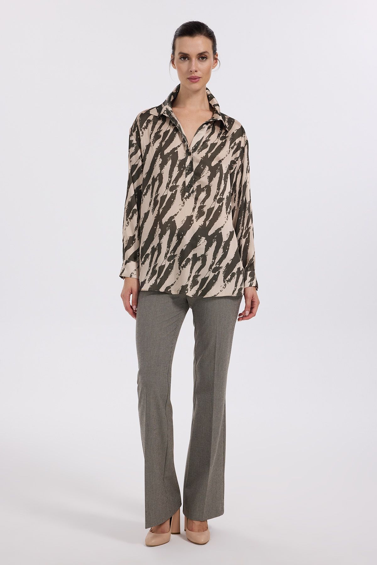 ON-Buttoned Front Patterned Shirt 3
