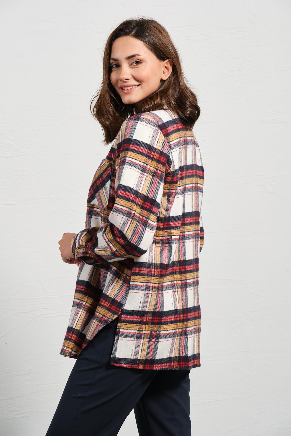 BUSA-Ecru Colored Maternity Lumberjack Shirt - Long Sleeve, Front Pocket 6