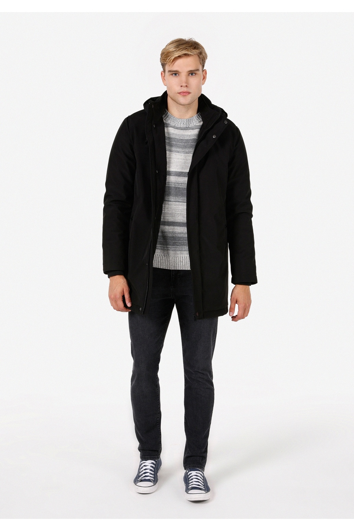 complete the look image