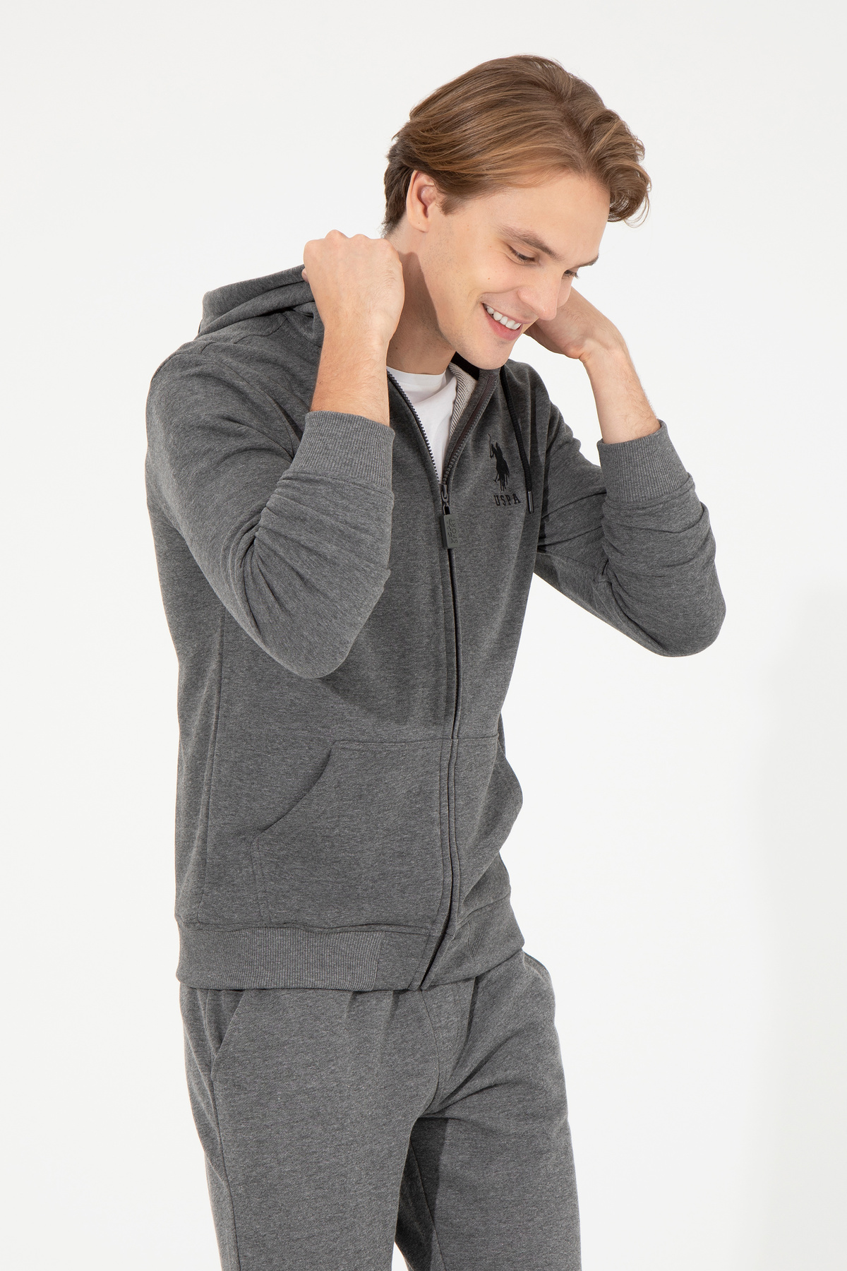 یو اس پولو ژاکت بافتنی مردانه کلاه‌دار طرح ملانژ آنتراسیت 50253132-VR081