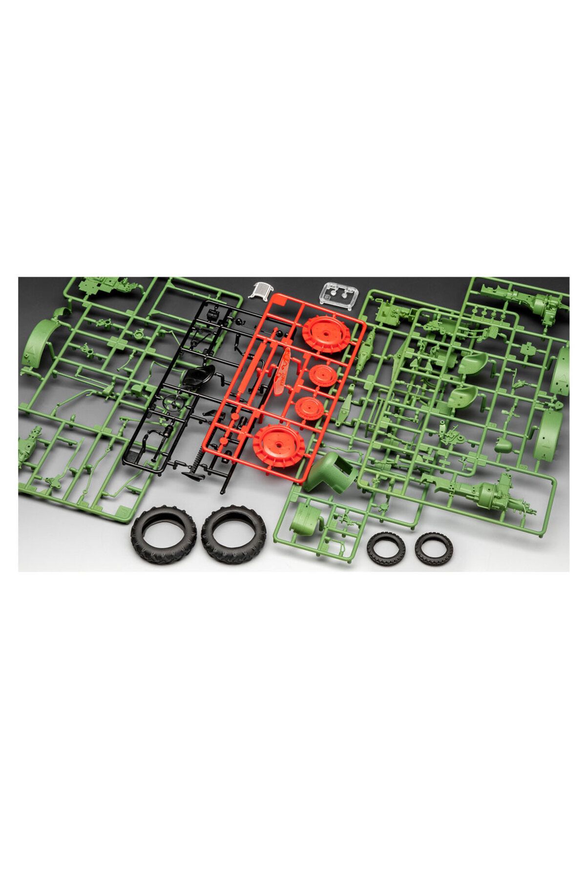 ماکت مدل FENDT F20 DIESELROß Easy System 67822 REVELL