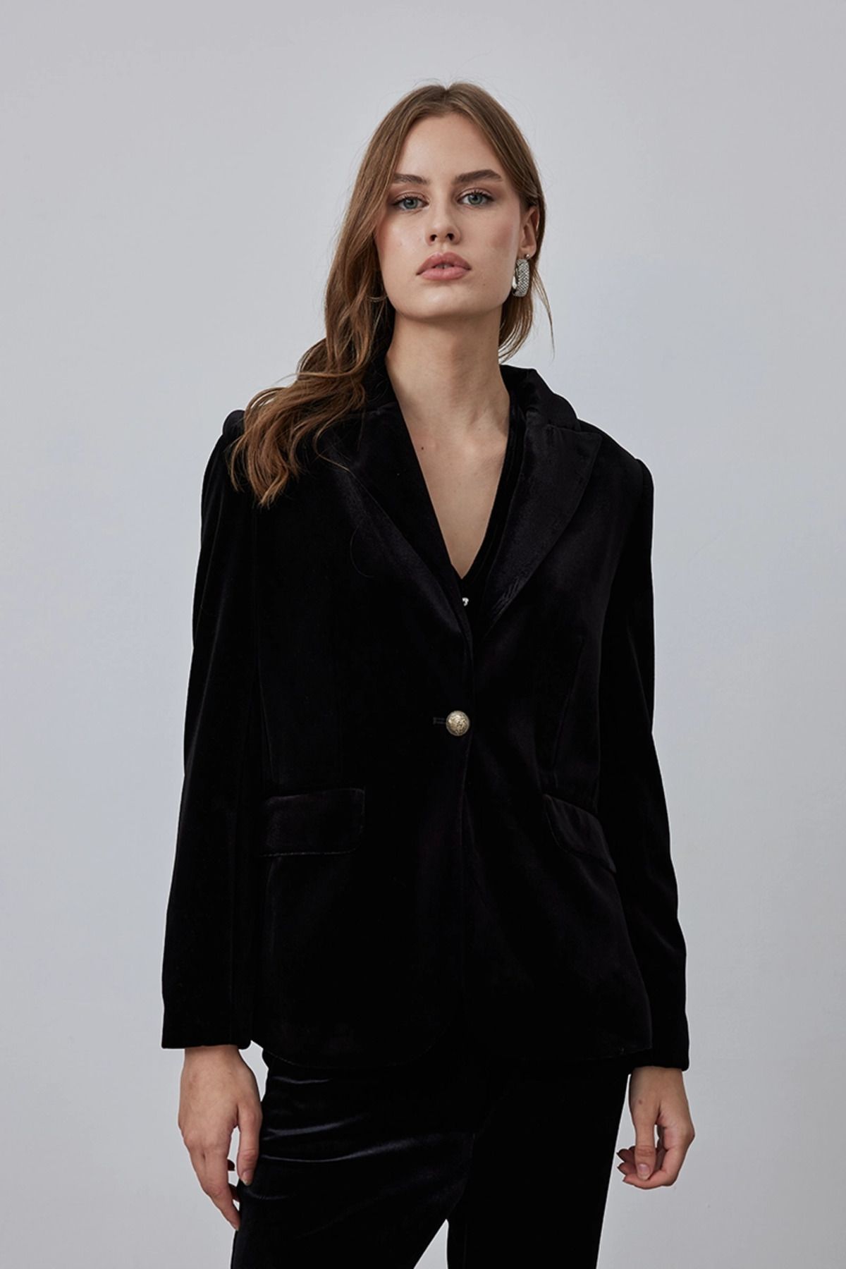 Gusto-Classic Single Button Velvet Jacket - Black 5