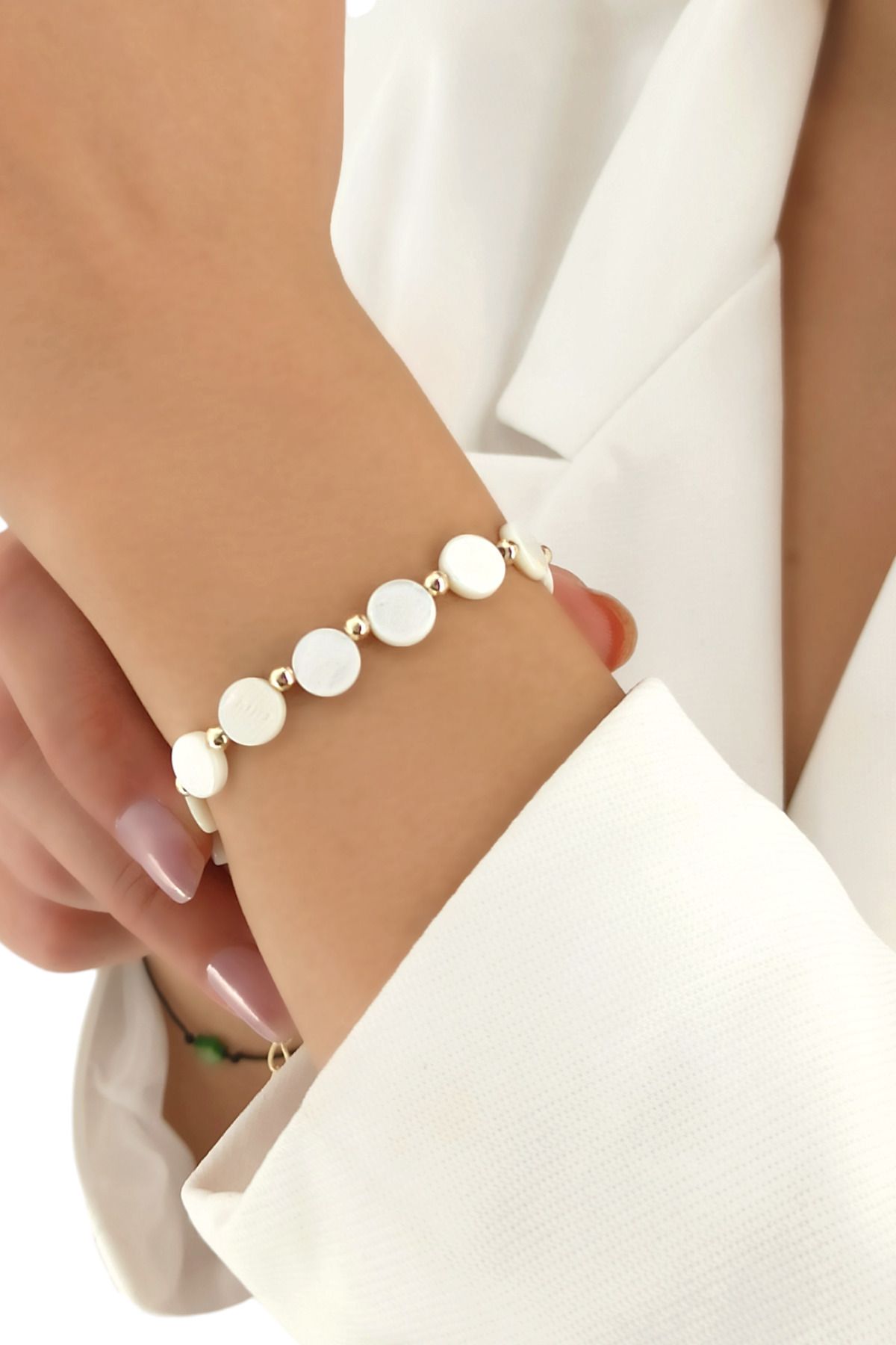 Çlk Accessories-Premium Mother of Pearl Bead Bracelet 1