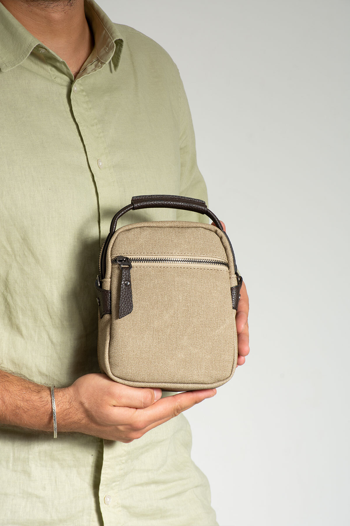 M 413 Mega Bag Erkek Omuz Askılı Portföy Çanta, El Çantası