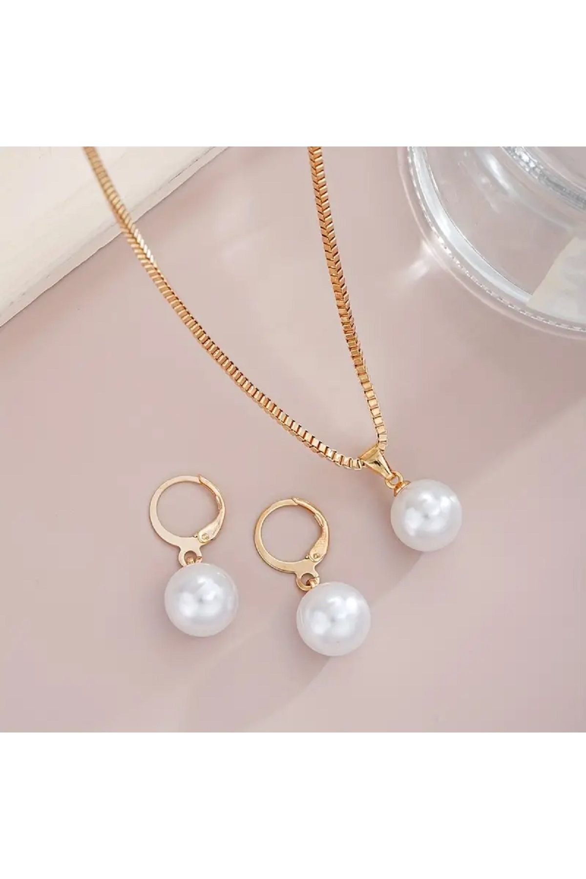 Ayzen-Pearl Necklace and Earring Set 1