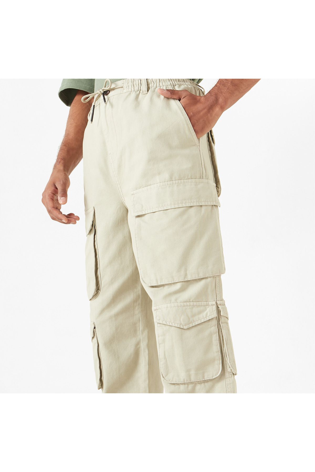 Lee Cooper-Solid Relaxed Fit Cargo Pants with Drawstring Closure 4