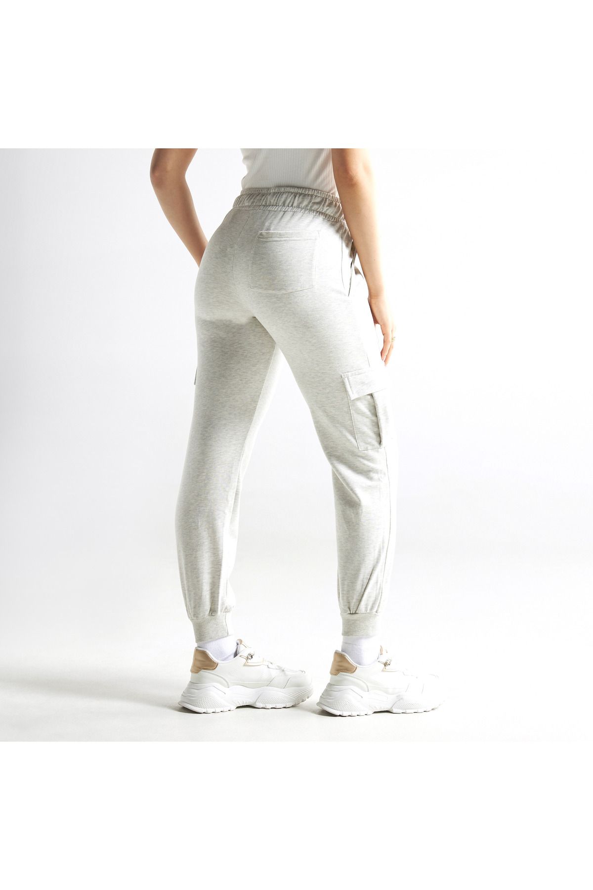 FAV-Flexi Waist Cargo Joggers with Pockets 3