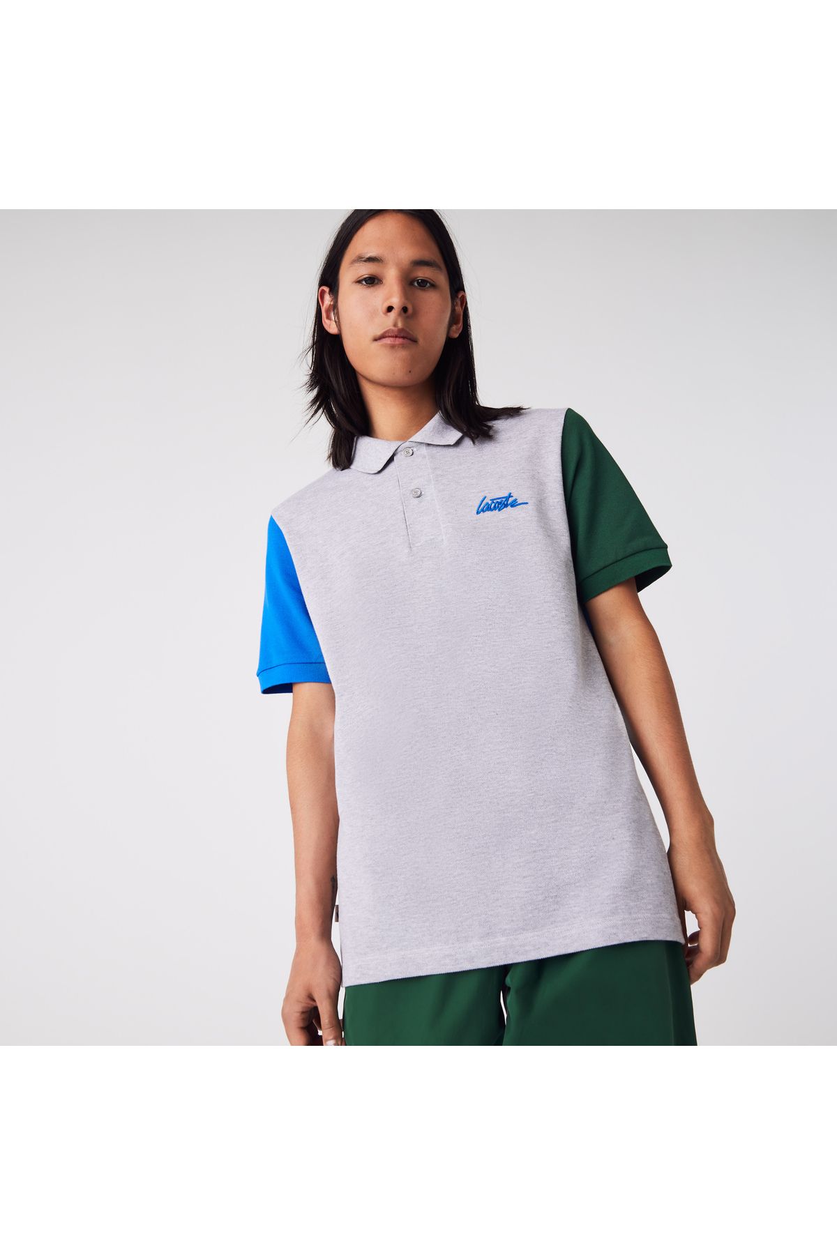 تی شرت یقه پولو مردانه و زنانه من یونیسکس چوگان آبی آرام با بلوک رنگ مناسب Lacoste