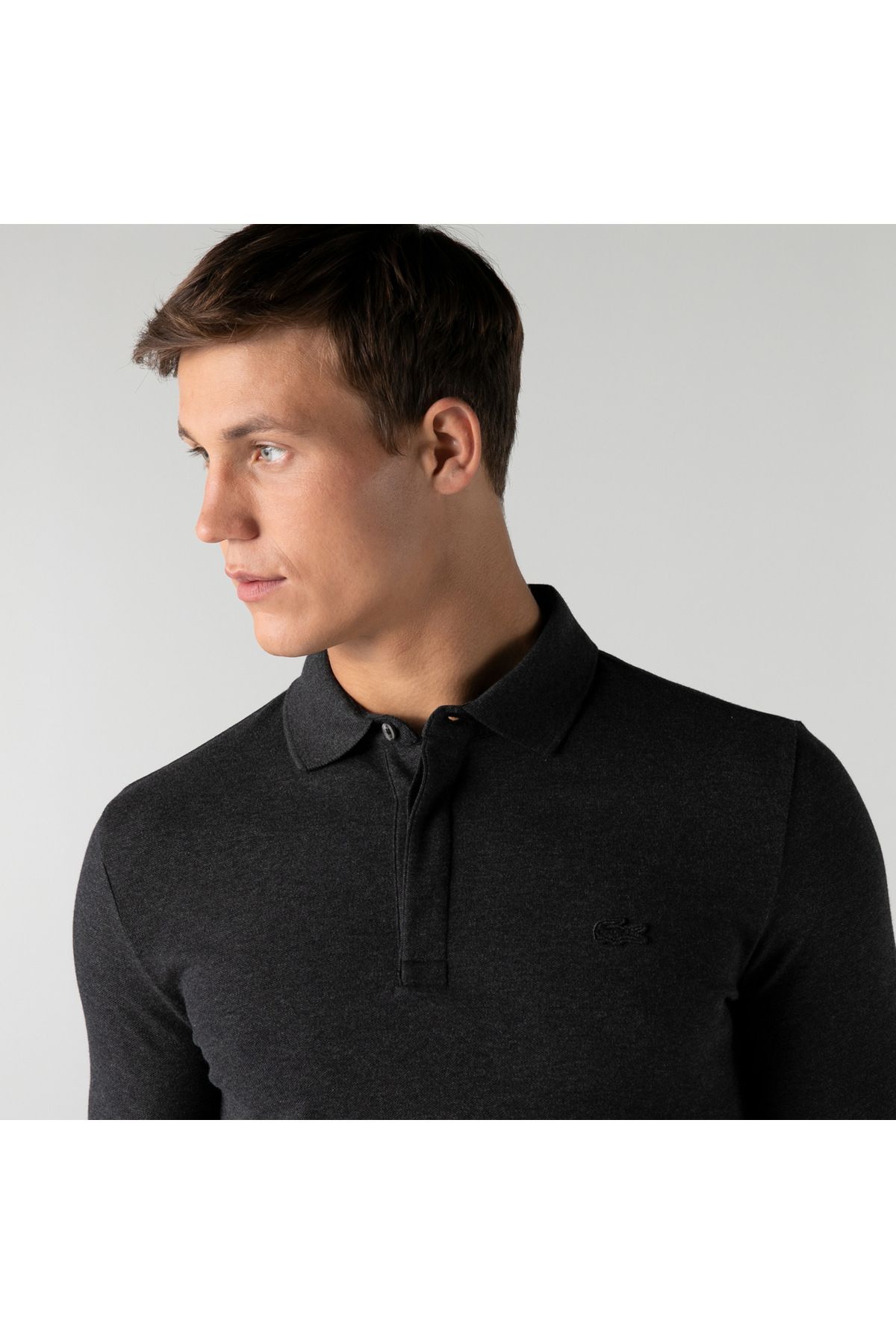 تی شرت یقه پولو خاکستری مردانه آستین بلند و باریک پاریس چوگان Lacoste