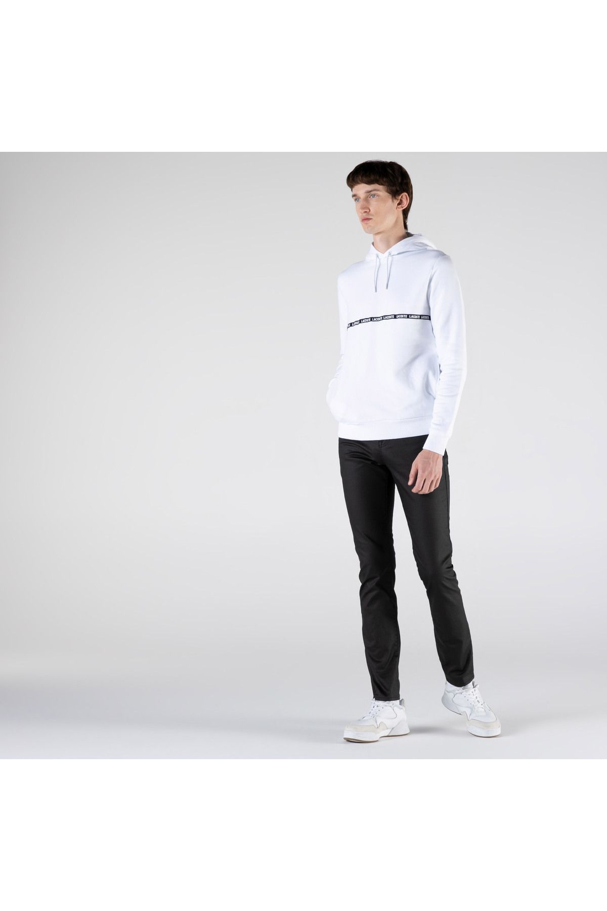 شلوار مشکی مردانه جین سیاه و سفید باریک Lacoste