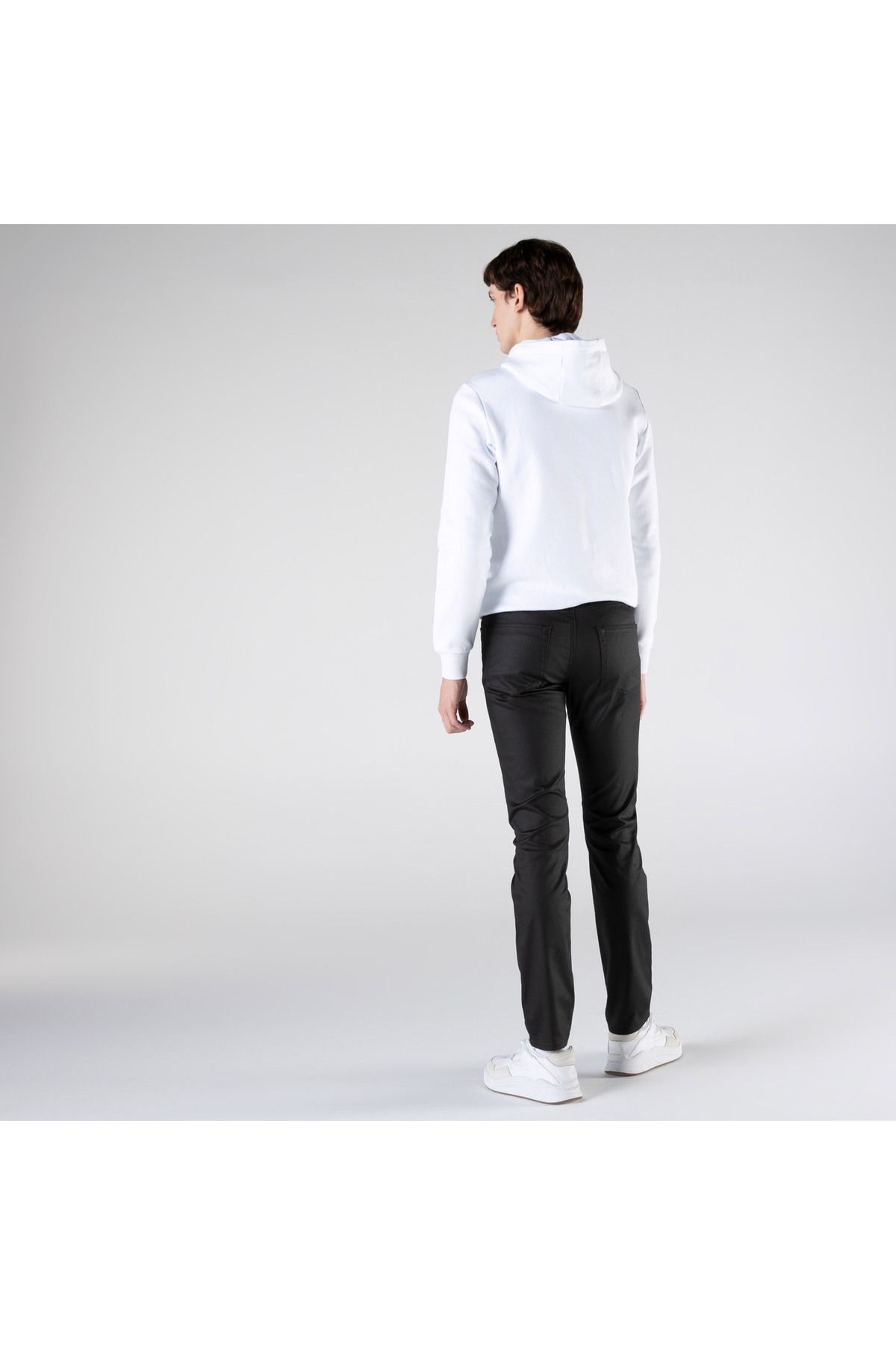 شلوار مشکی مردانه جین سیاه و سفید باریک Lacoste