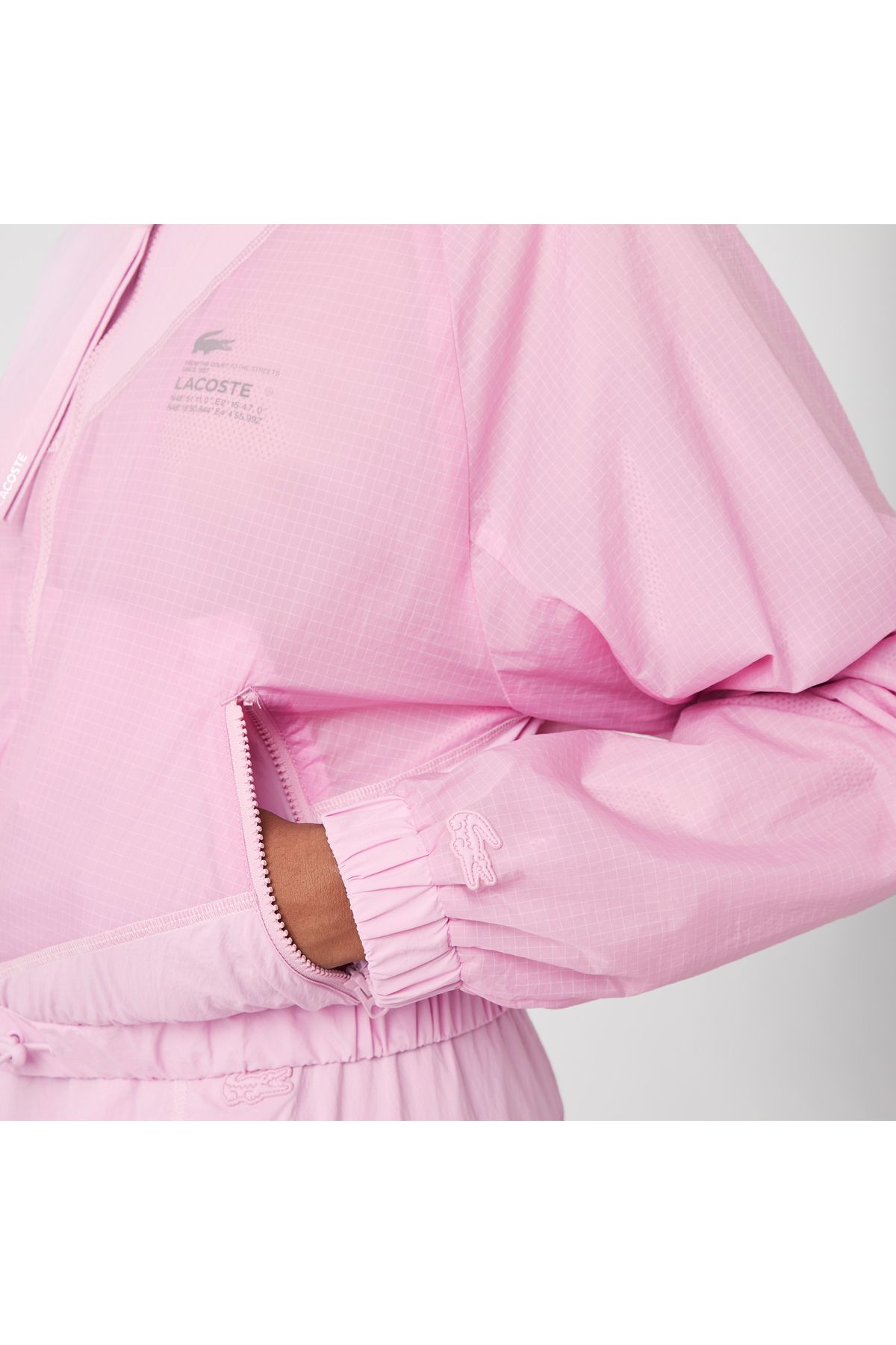 کاپشن صورتی زنانه مانتو چاپ یقه بلند فعال Lacoste