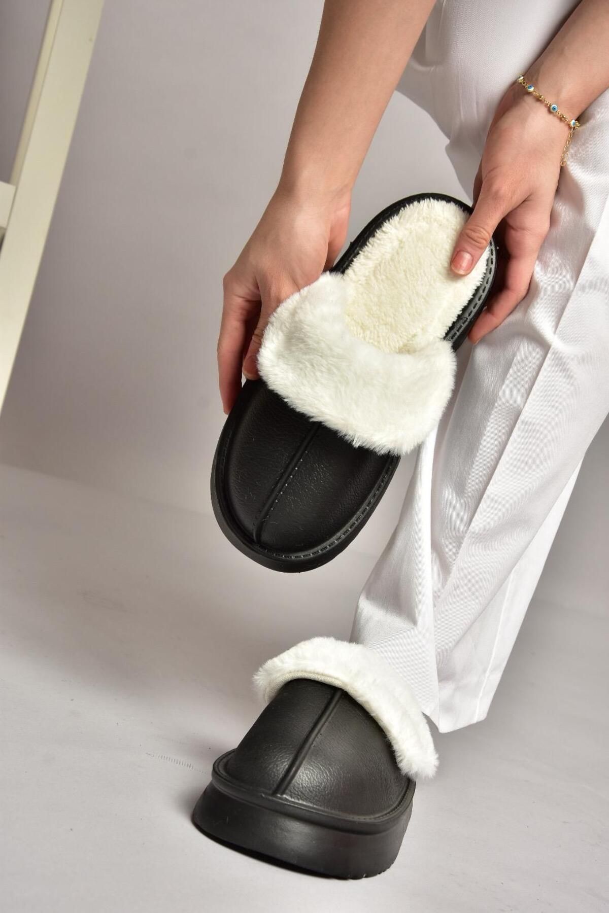 Fox Shoes-T 918264209   Schwarze Plüsch-Damenhausschuhe 3