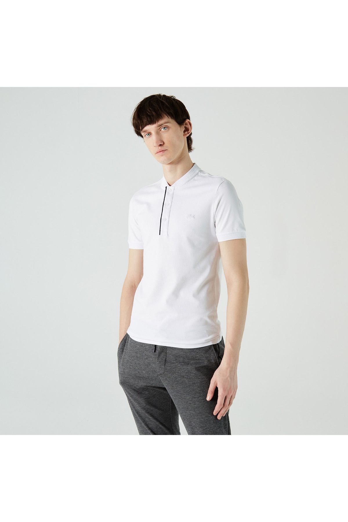 تی شرت یقه پولو سفید مردانه قاضی Slim Fit Judge Yaka Polo Lacoste