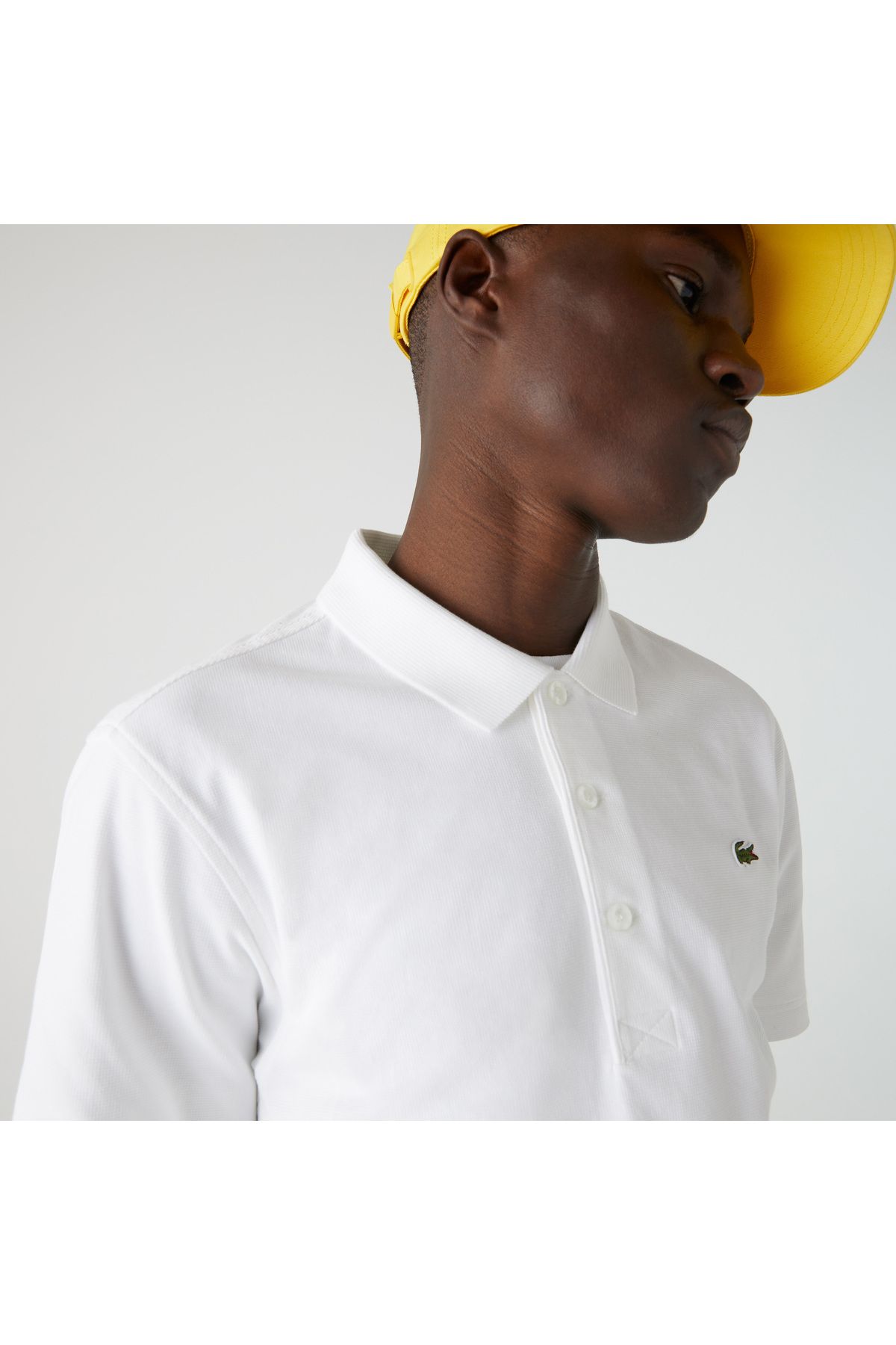 تی شرت یقه پولو سفید مردانه چوگان مناسب ورزشی Lacoste
