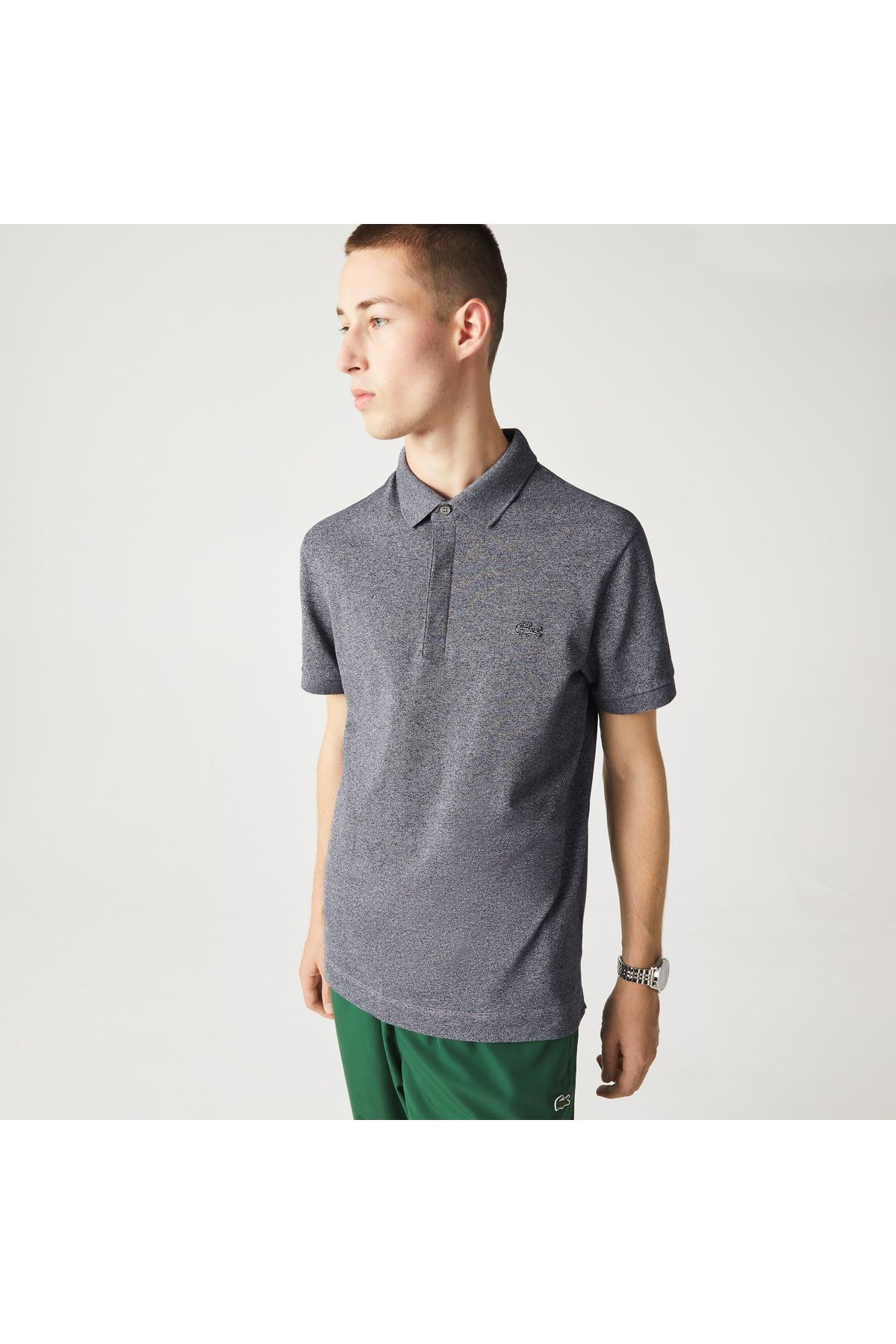 تی شرت یقه پولو خاکستری مردانه چوگان تیره به طور منظم Lacoste