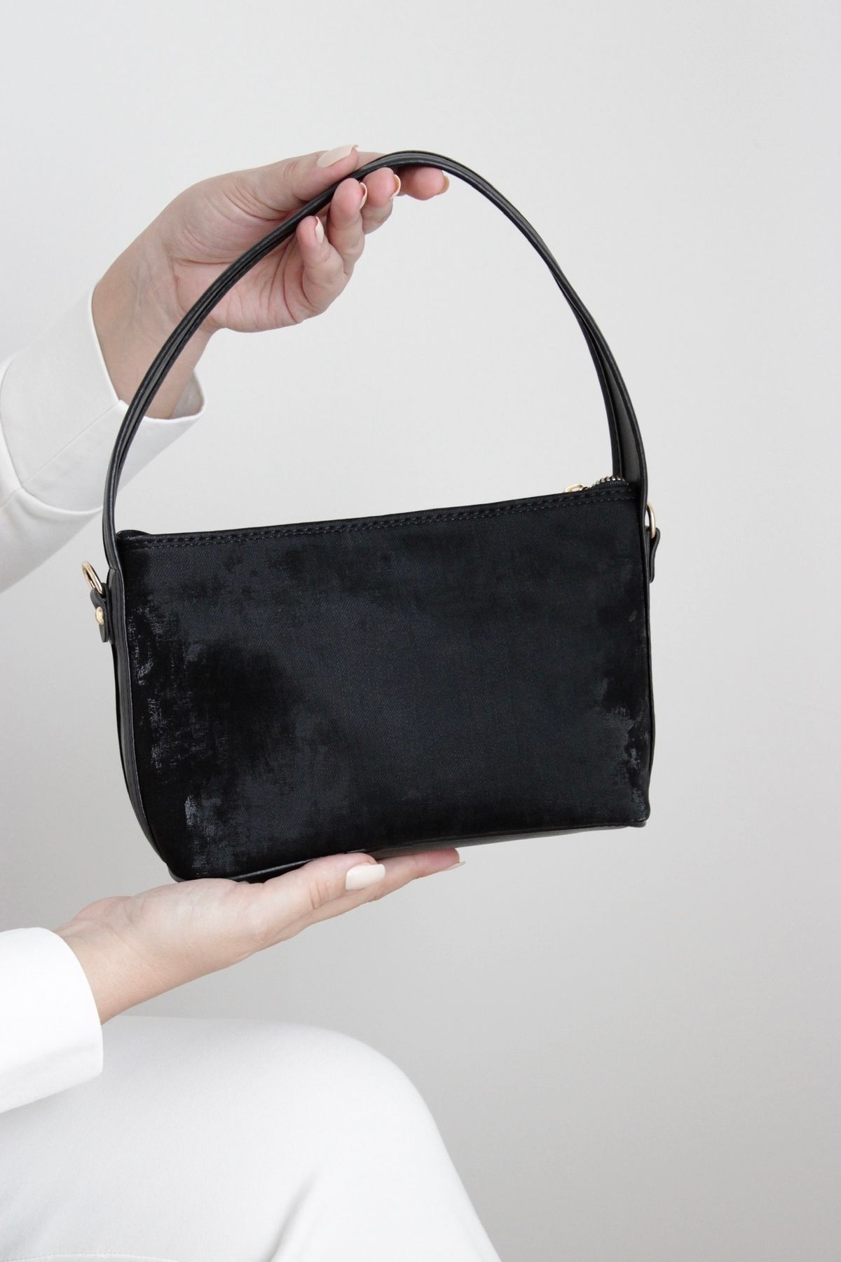 mossi-Black Suede Look Adjustable Cross Strap Faux Leather Women's Hand and Shoulder Bag 4