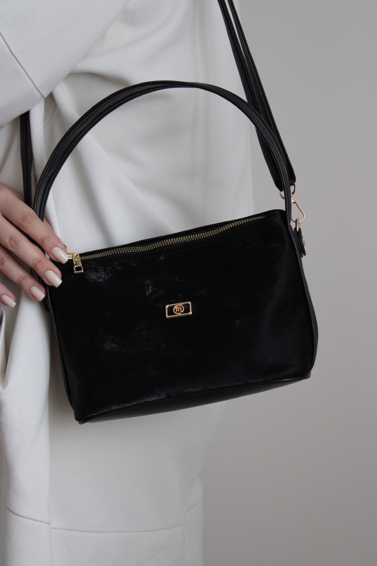 mossi-Black Suede Look Adjustable Cross Strap Faux Leather Women's Hand and Shoulder Bag 3