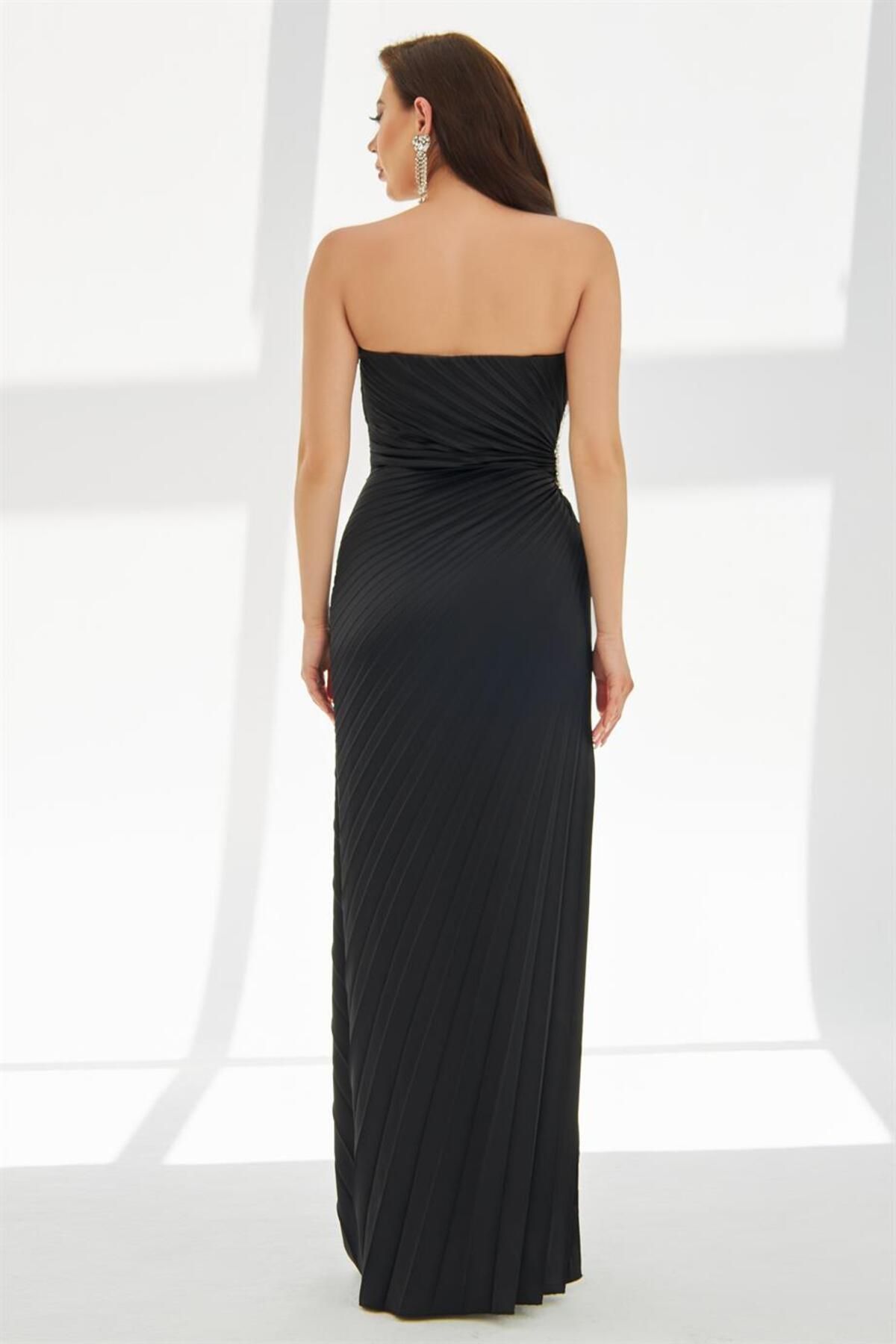 Carmen-Black Plisoley Long Evening Dress with Stone Slit on the Side 5