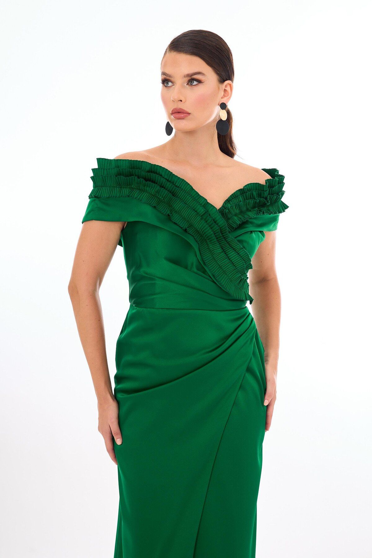 Carmen-Satin Evening Dress - Emerald Ruffle and Slit 3