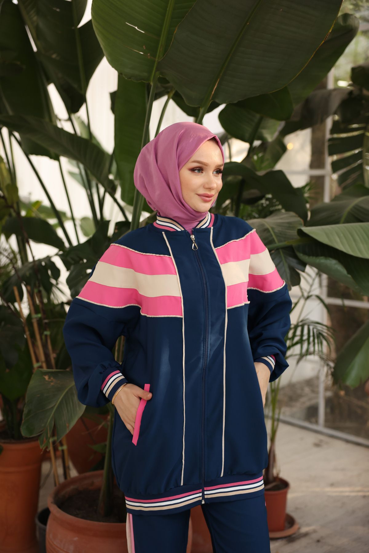 complete the look image