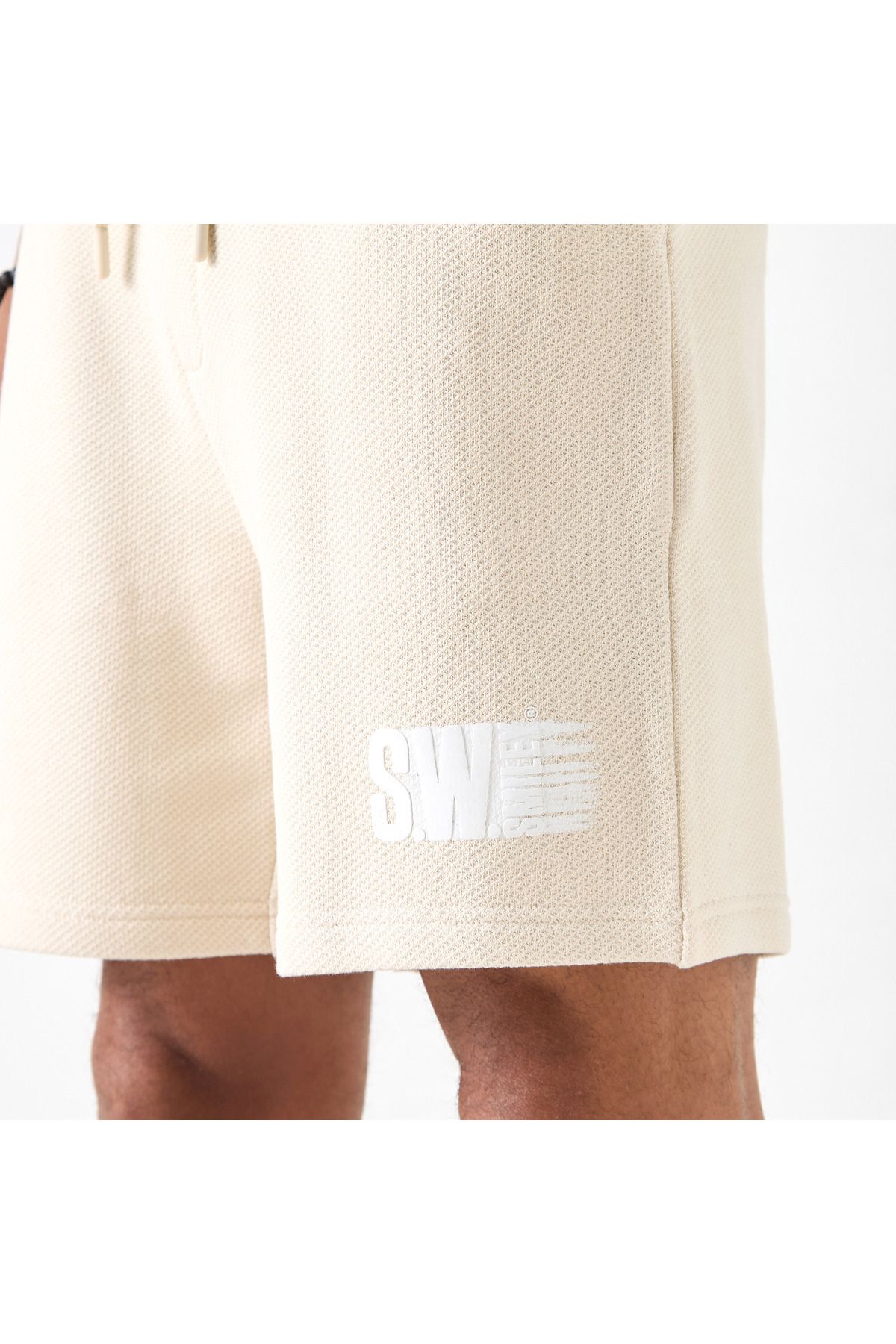 SP Characters-SmileyWorld Detail Regular Fit Shorts with Drawstring Closure 4