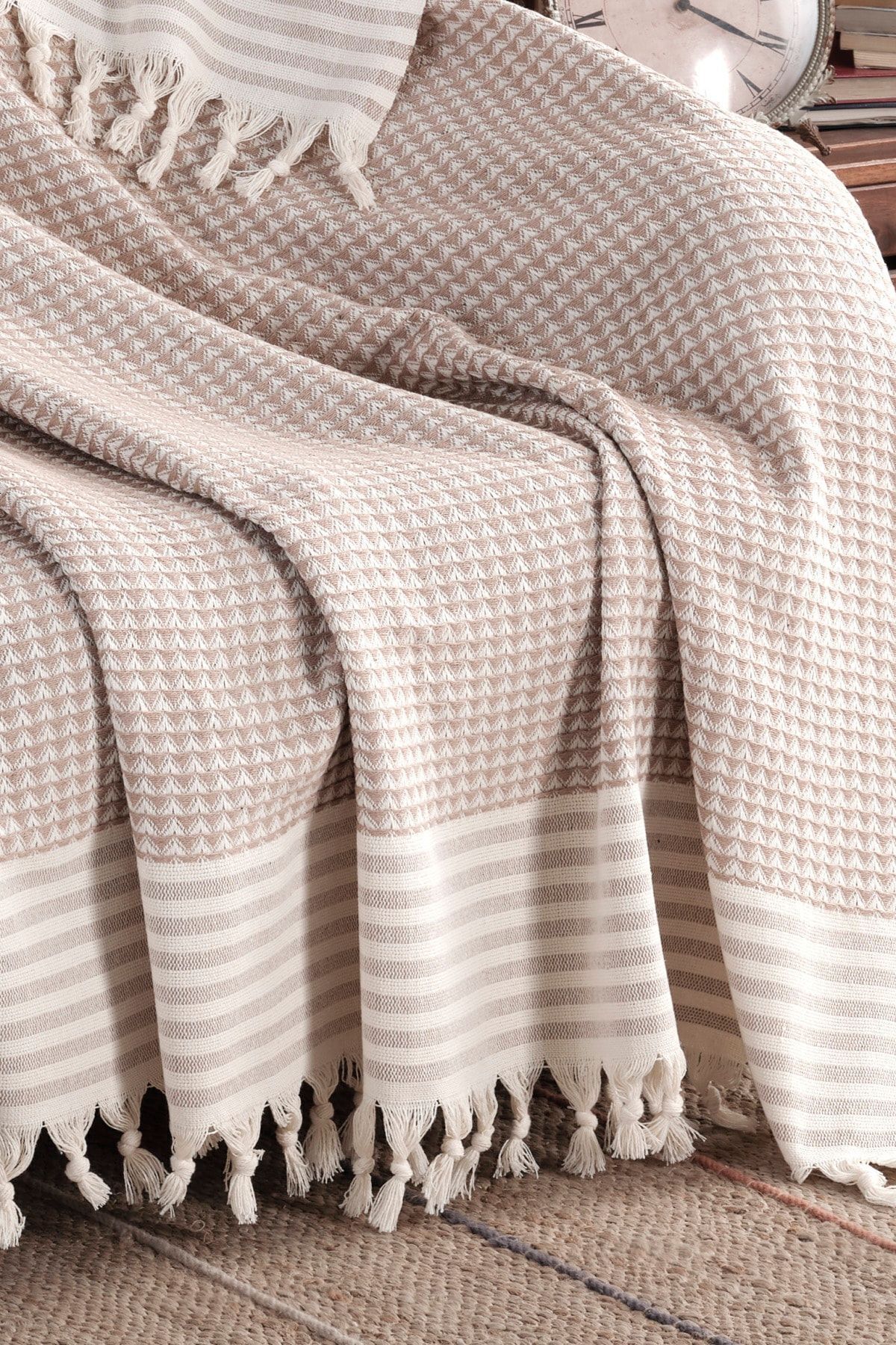 روکش مبل نود پوشش صندلی بژ هرمی | پنبه 180x210 LADYNİL