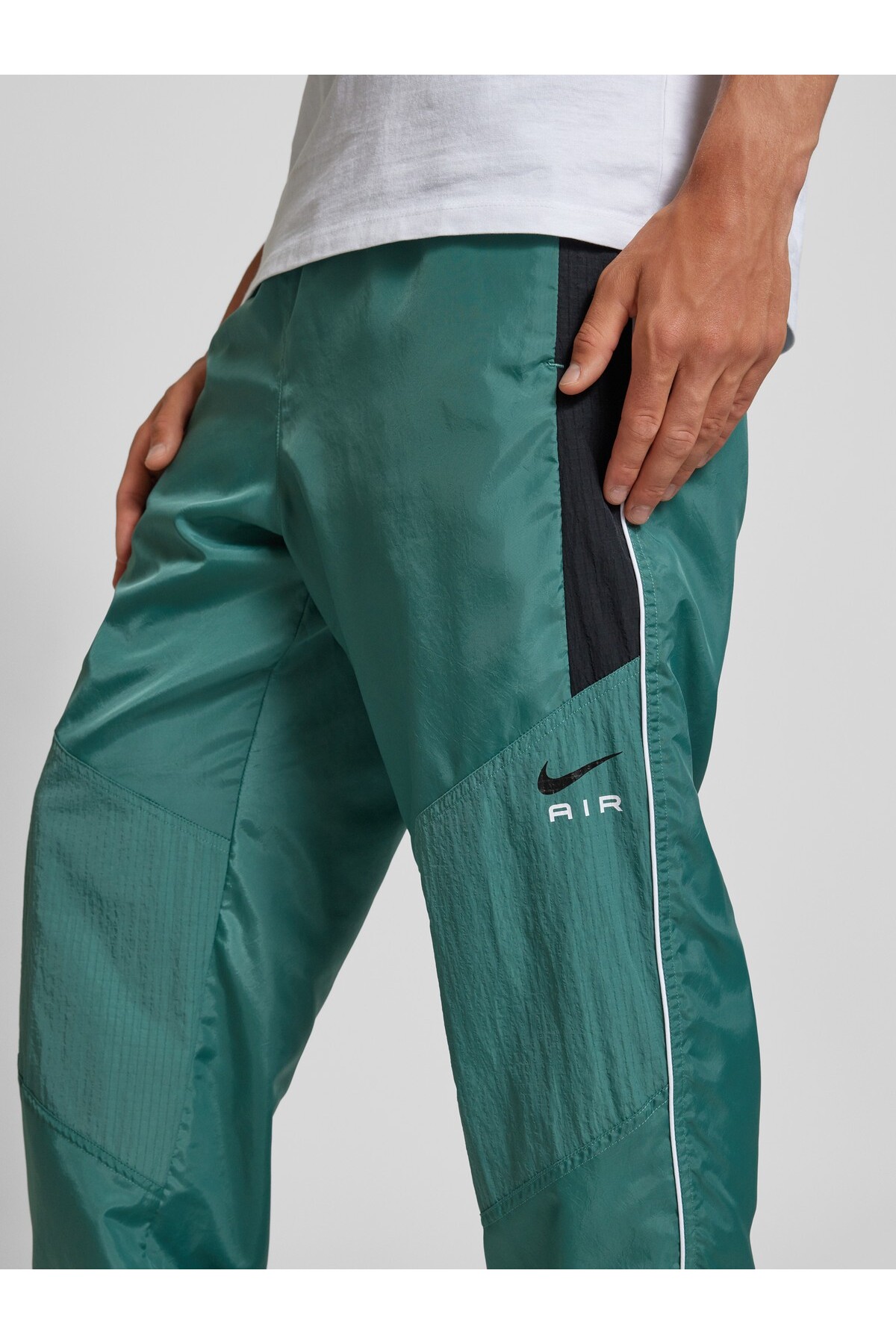 شلوار ورزشی بسکتبال مردانه Swoosh Air مدل Woven Green نایکی شلوار ورزشی Nike