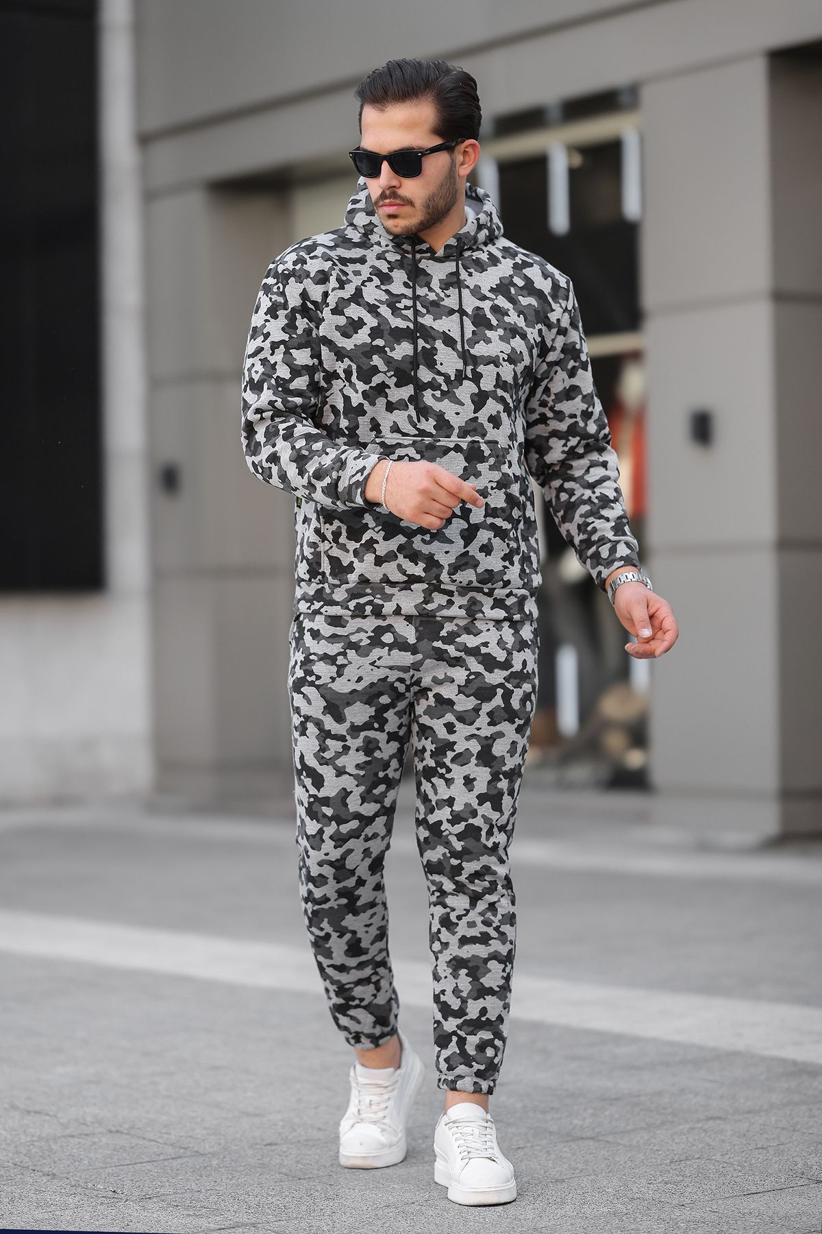 ruNadeS-Men's Raised Comfortable Fit Elastic Leg Kangaroo Pocket Tracksuit Set - Casual 2