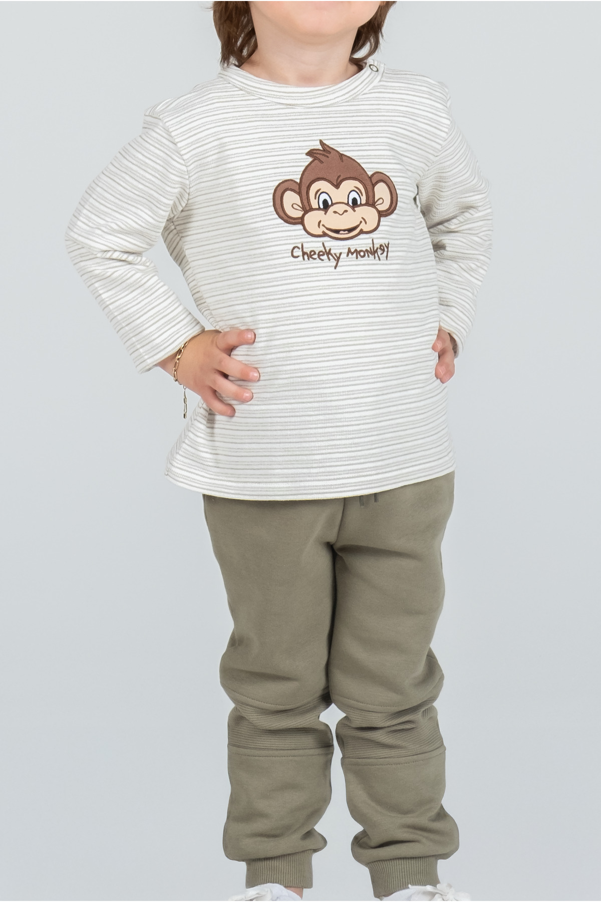 Kyron Erkek Çocuk  Rahat ve Sevimli  Desenli Takım - Alt Üst Set  - Günlük Kullanıma Uygun fotoğrafı 2 (önizleme)