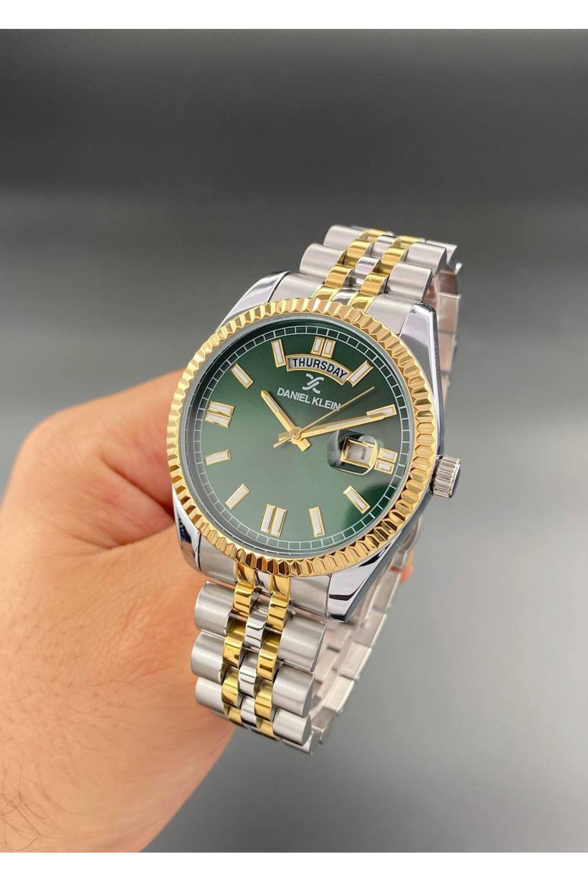 Daniel Klein  Erkek Kol Saati Çelik kordon 3 ATM Su Geçirmez Gold Gümüş Yeşil Renk - Görsel 2