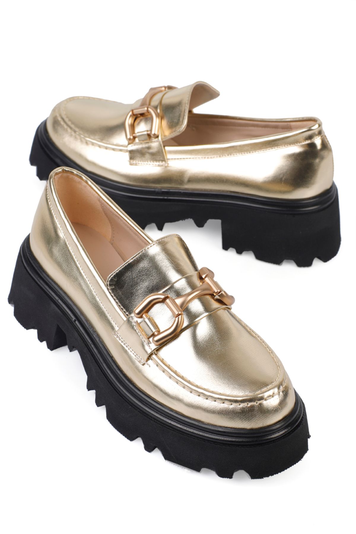 Capone Outfitters-Women's Loafer with Round Toe Accessories 4