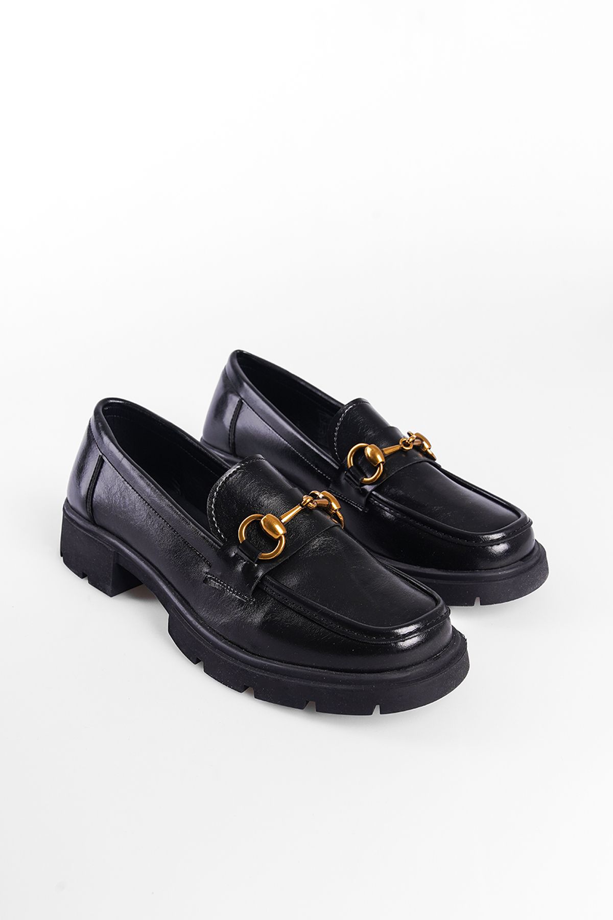 Capone Outfitters Mokasyny Damskie Z Metalową Klamrą Trak Sole Kobieta - 36