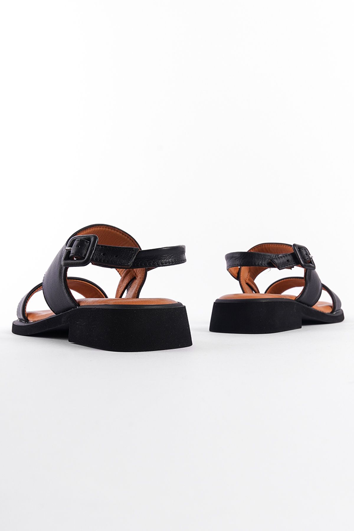 صندل مشکی زنانه باند دوتایی چرمی اصلی کومفورت های پاشنه کوتاه Capone Outfitters