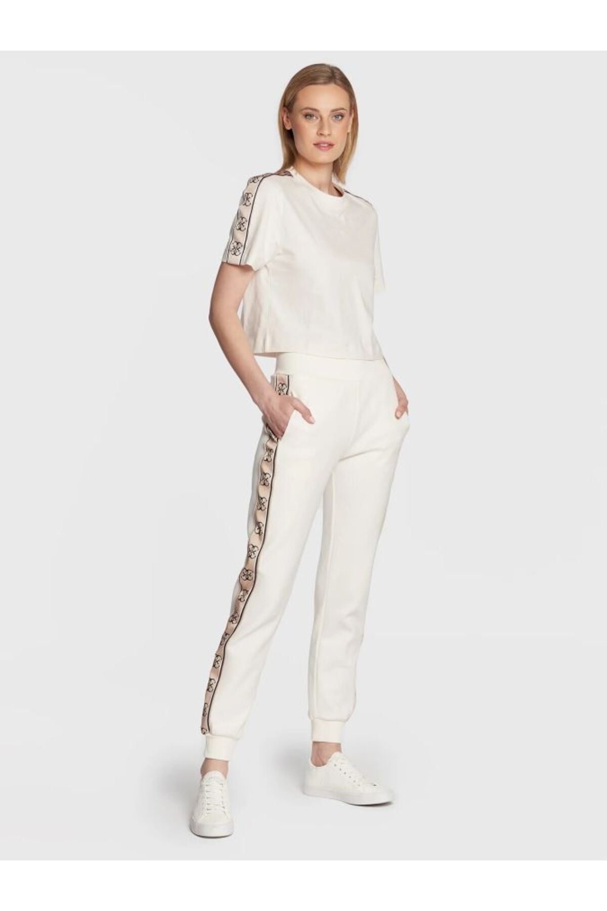 Guess-tricou 3