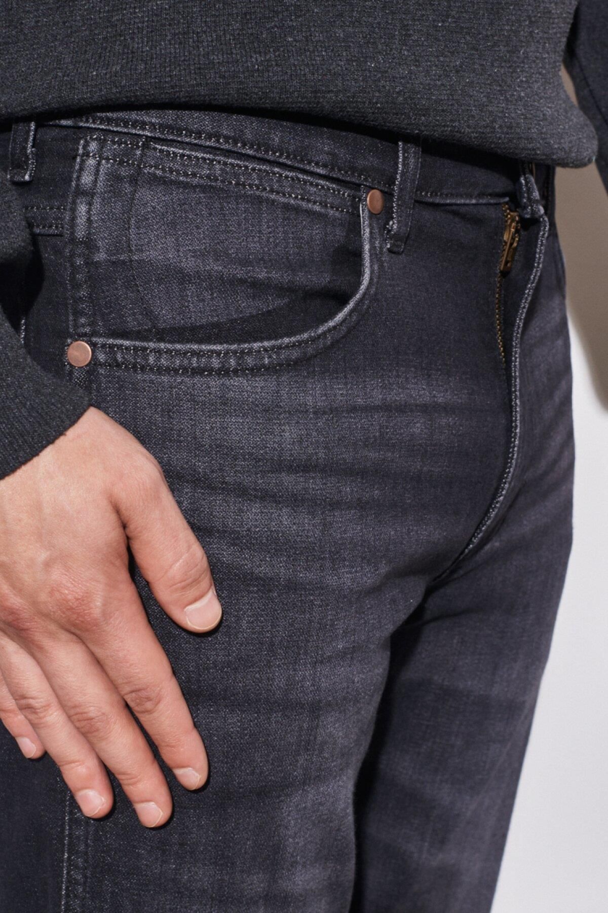 شلوار مشکی مردانه تگزاس جین W121EHXV6 اورجینال Wrangler