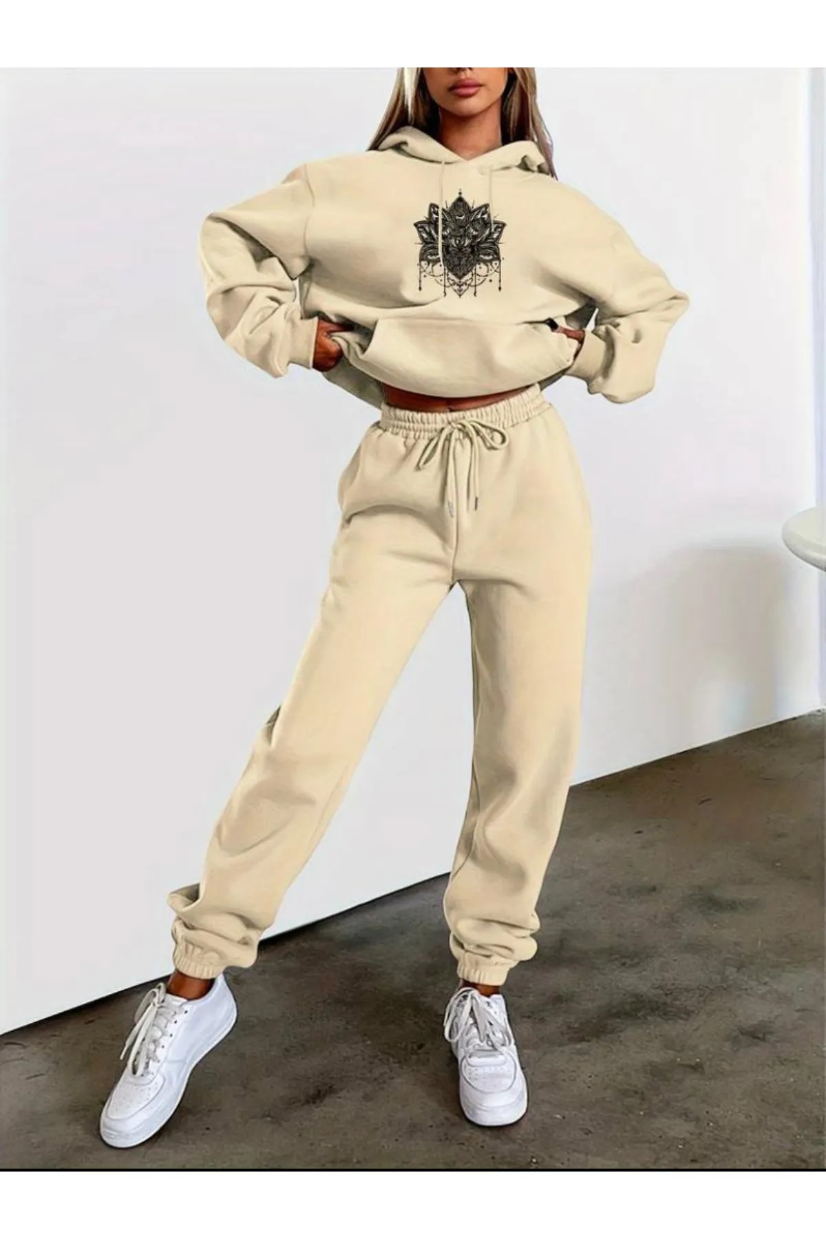 DAXİS Sportwear Company ДАМСКИ анцуг с качулка с щампа Lotus