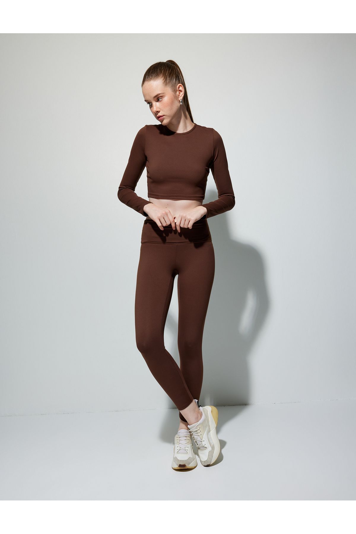 Koton-Slim Fit sport leggings magas derékkal és puha gombokkal 2